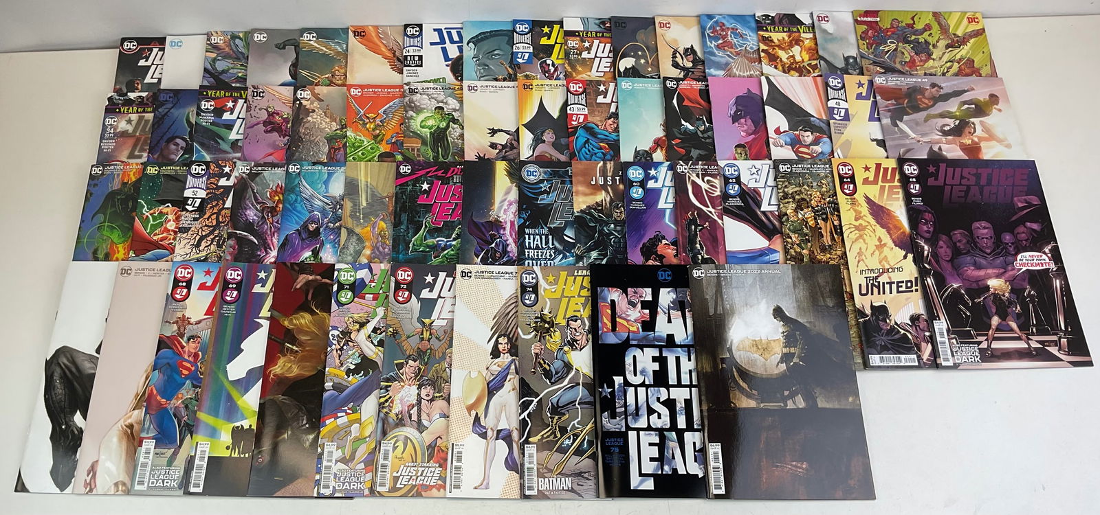 DC Comic Book Assortment - 11