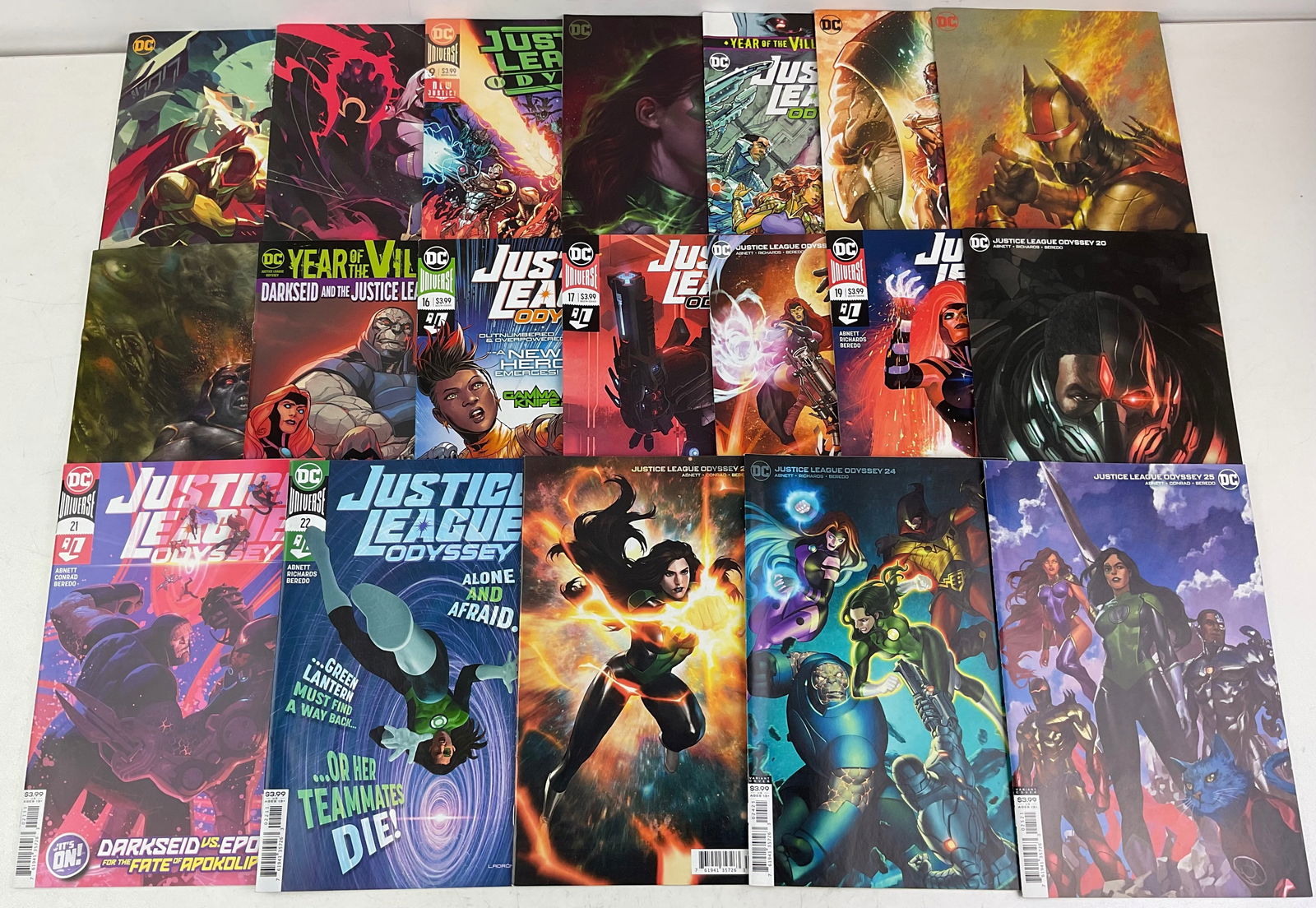 DC Comic Book Assortment - 6