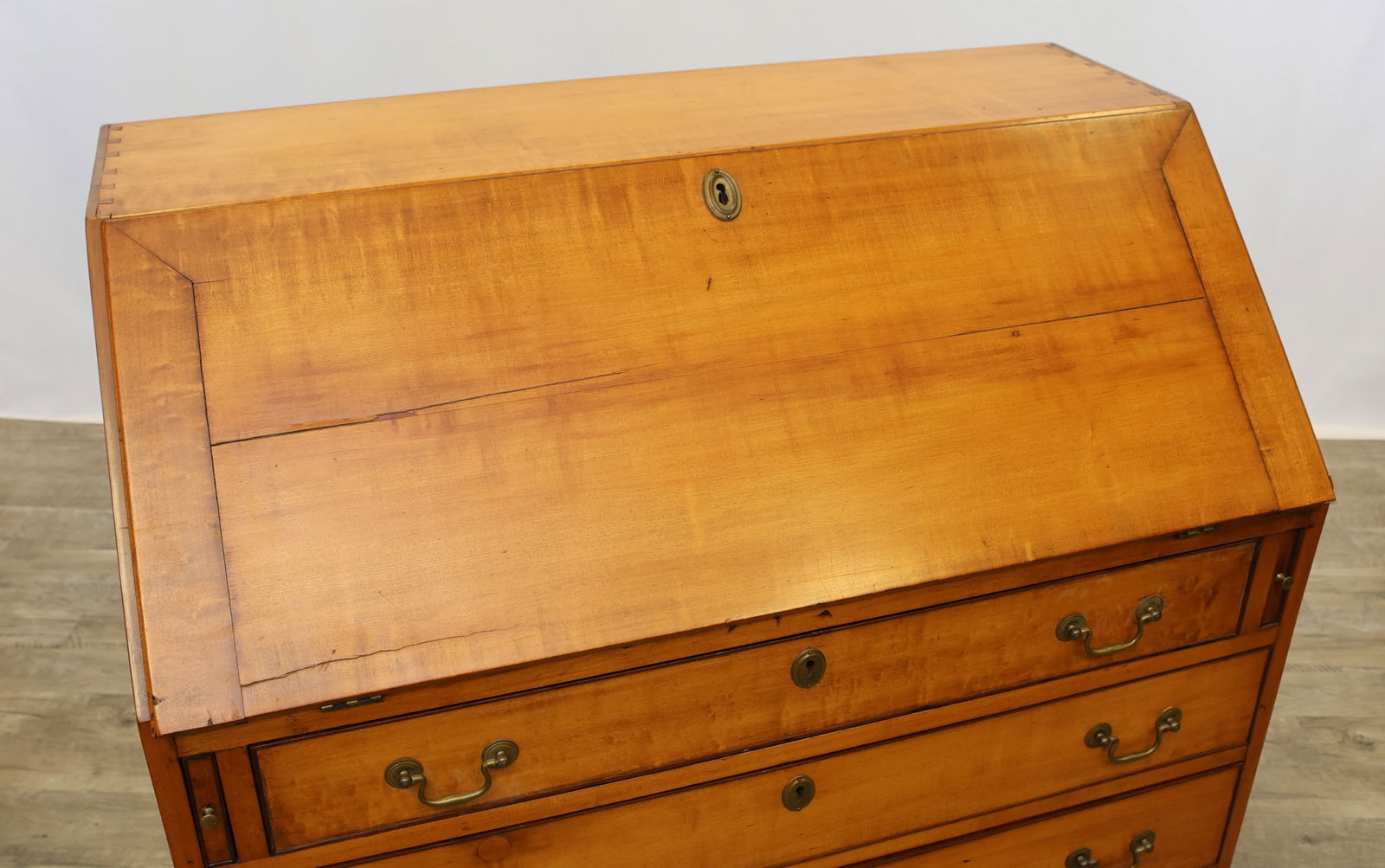 Hepplewhite Maple Slant-Front Desk - 14