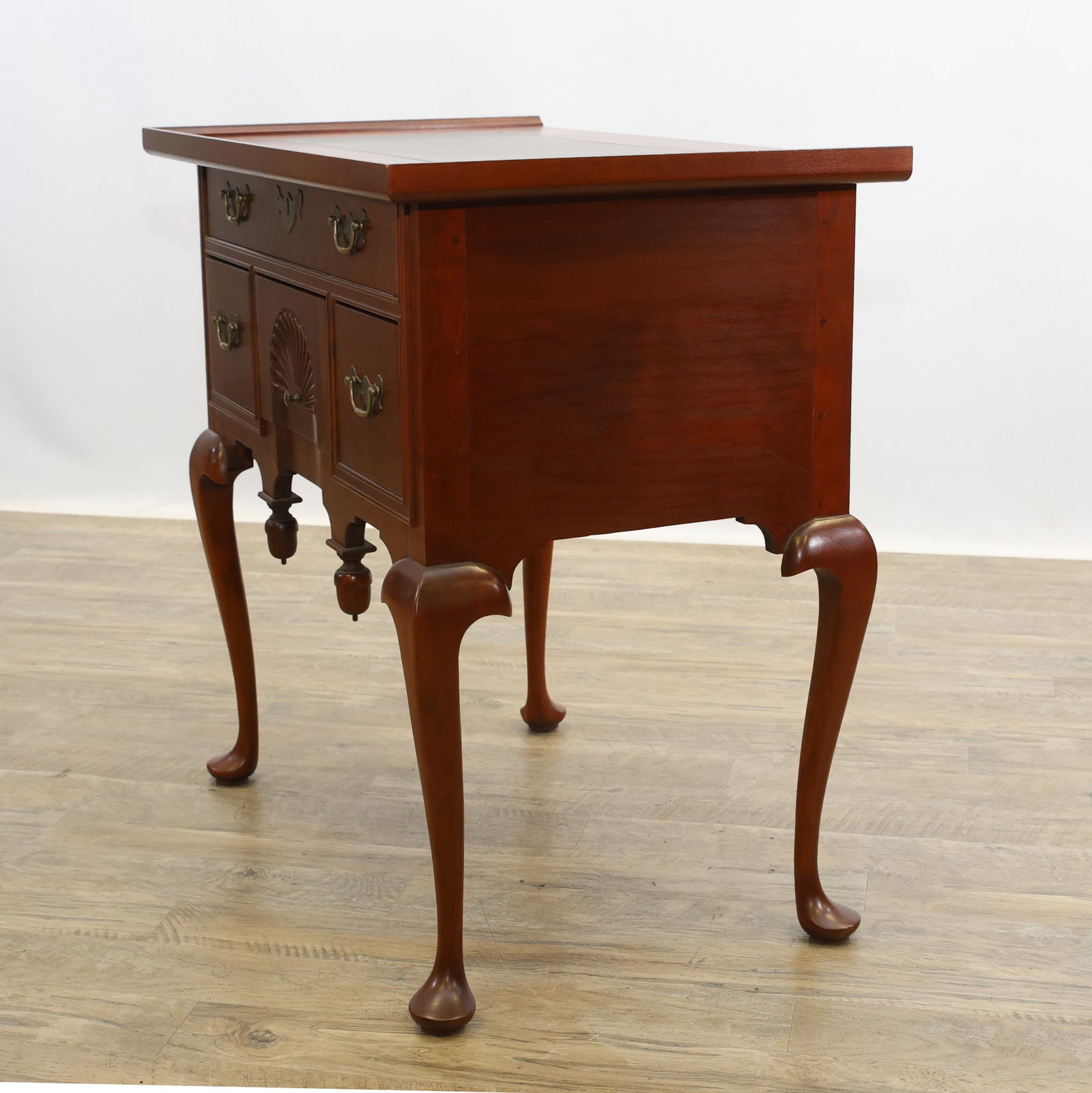 Eldred Wheeler Hand-Crafted Dressing Table - 4