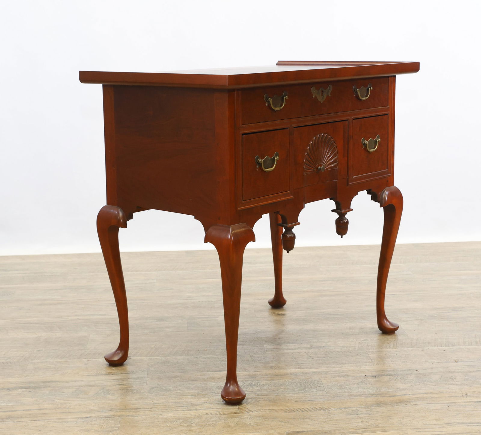 Eldred Wheeler Hand-Crafted Dressing Table - 5