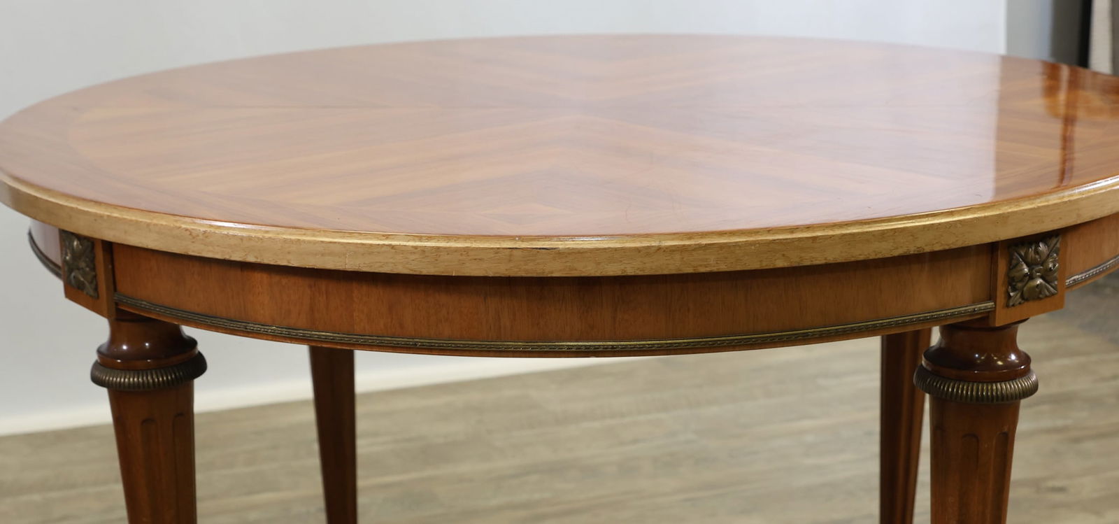 Tulipwood Veneer and Ormolu Mounted Breakfast Table - 10