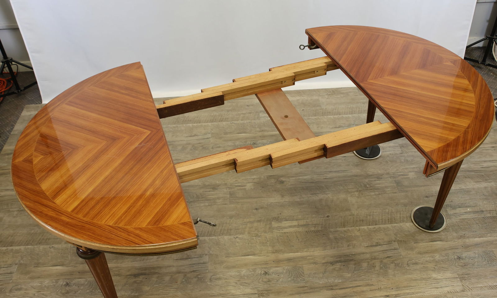 Tulipwood Veneer and Ormolu Mounted Breakfast Table - 12