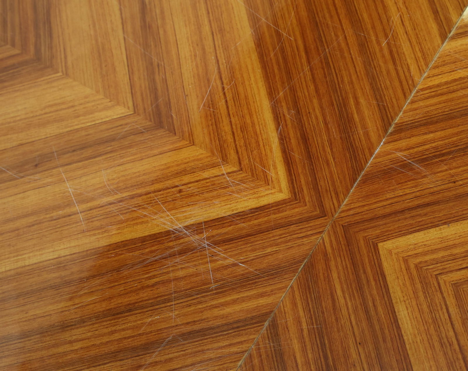 Tulipwood Veneer and Ormolu Mounted Breakfast Table - 8