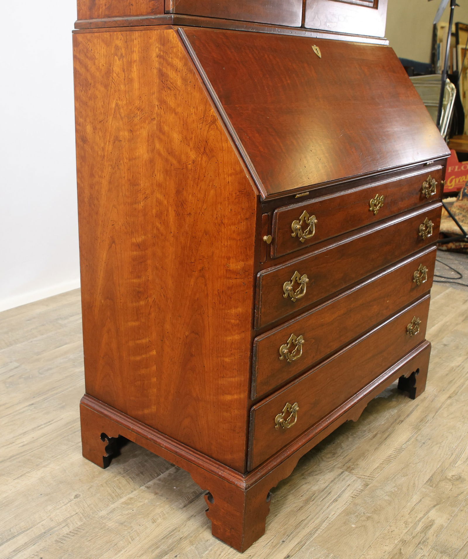 Wright Table Co. Secretary Desk - 10