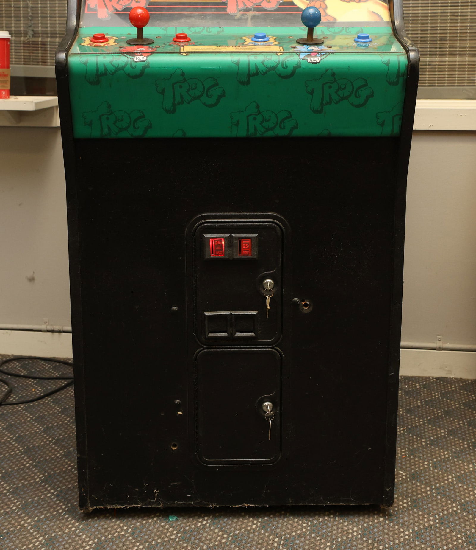 1990 Bally Midway Trog! Arcade Game - 5