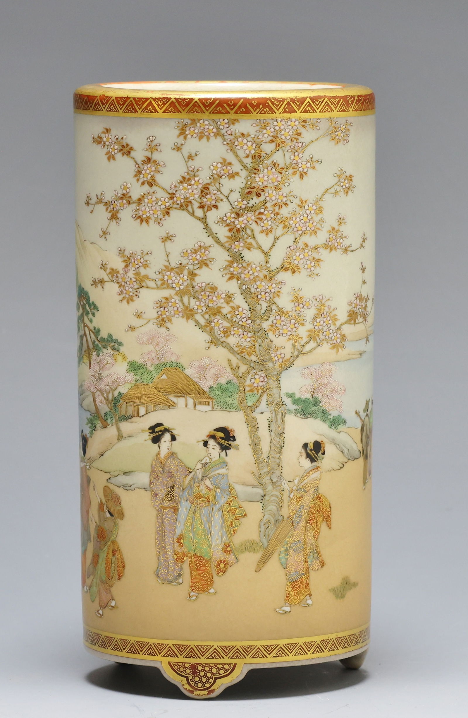 Shozan for Koshida Japanese Satsuma Pottery Vase (1 of 7)