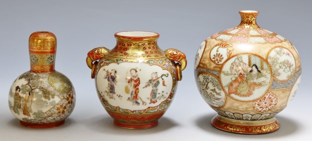 Japanese Kutani Porcelain Vases