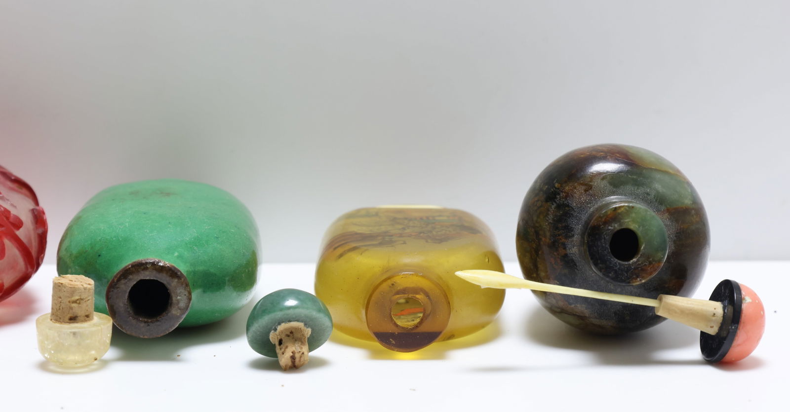 Chinese Snuff Bottles - 6