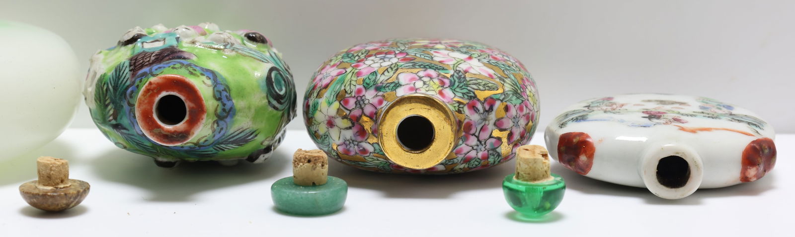 Chinese Snuff Bottles - 7