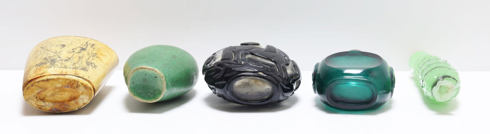 Chinese Snuff Bottles - 8