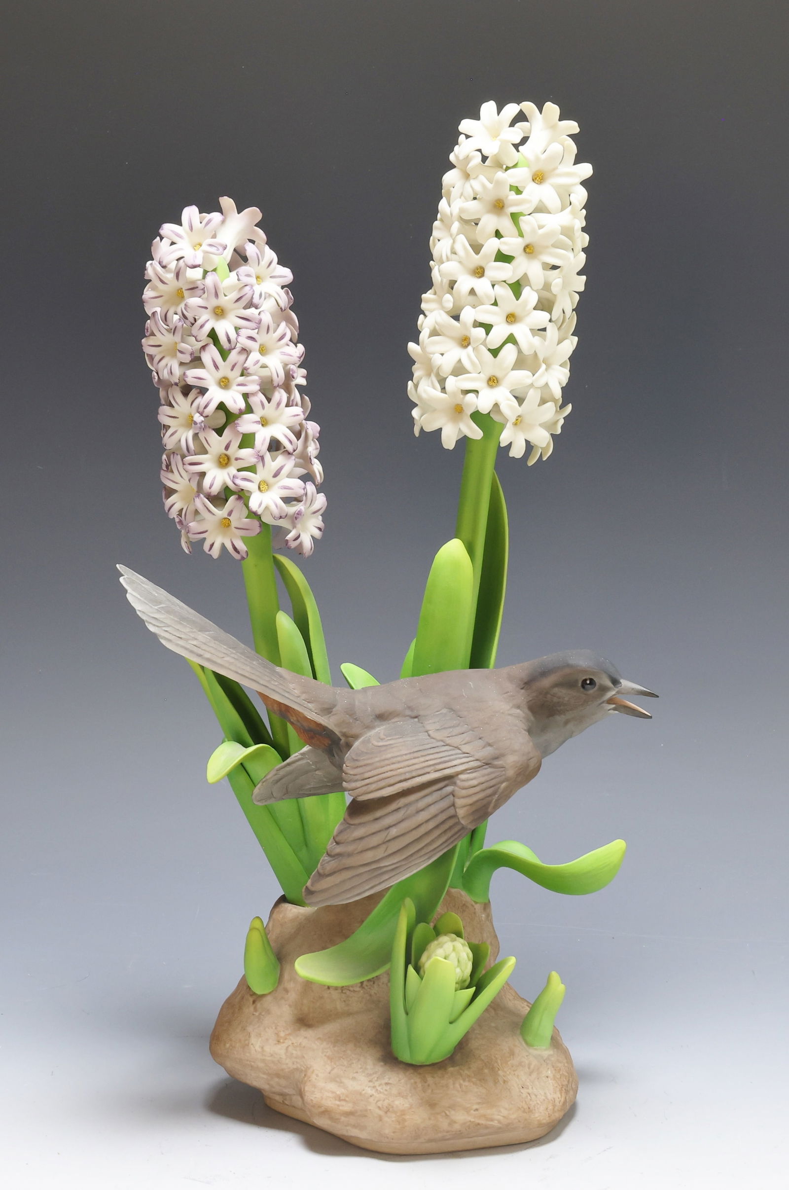 Boehm Porcelain Catbird - 10