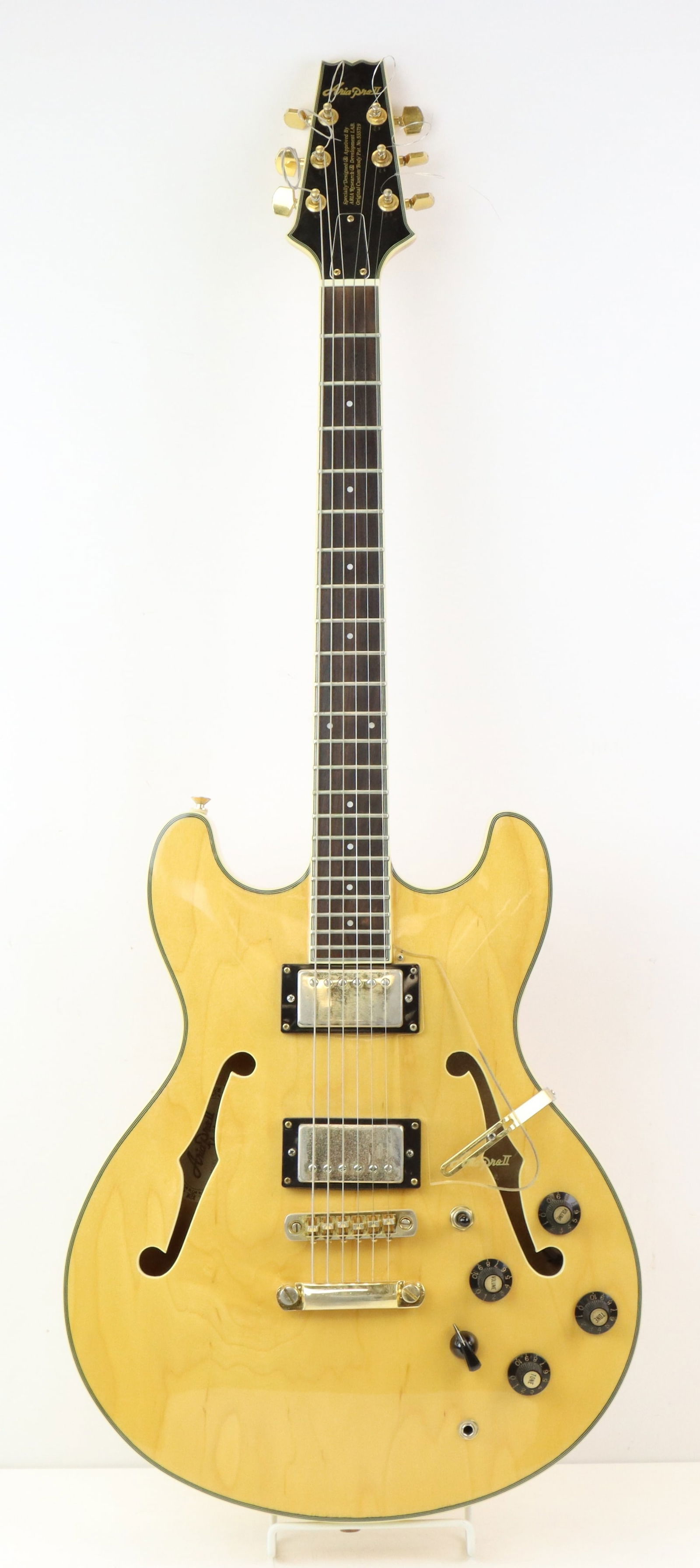 Aria Pro II TA61 Electric Guitar (1 of 16)