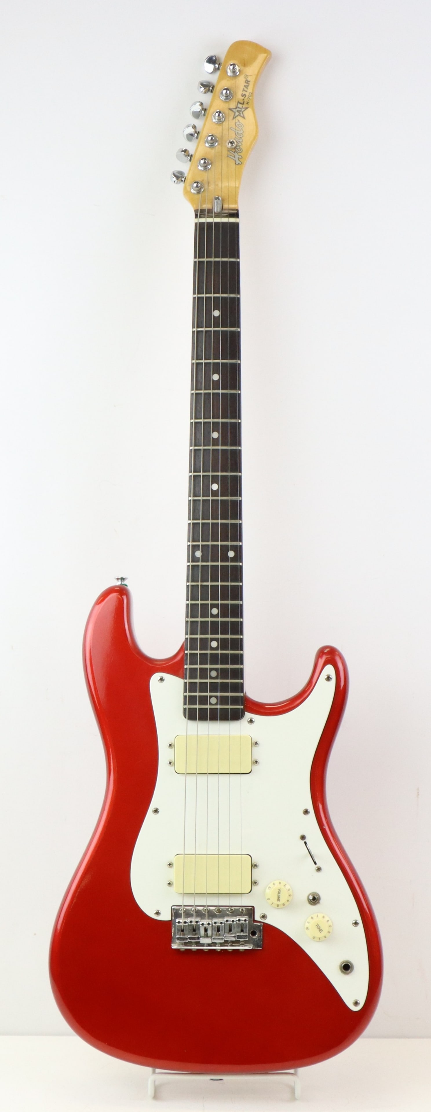 Hondo H-702 Electric Guitar (1 of 12)