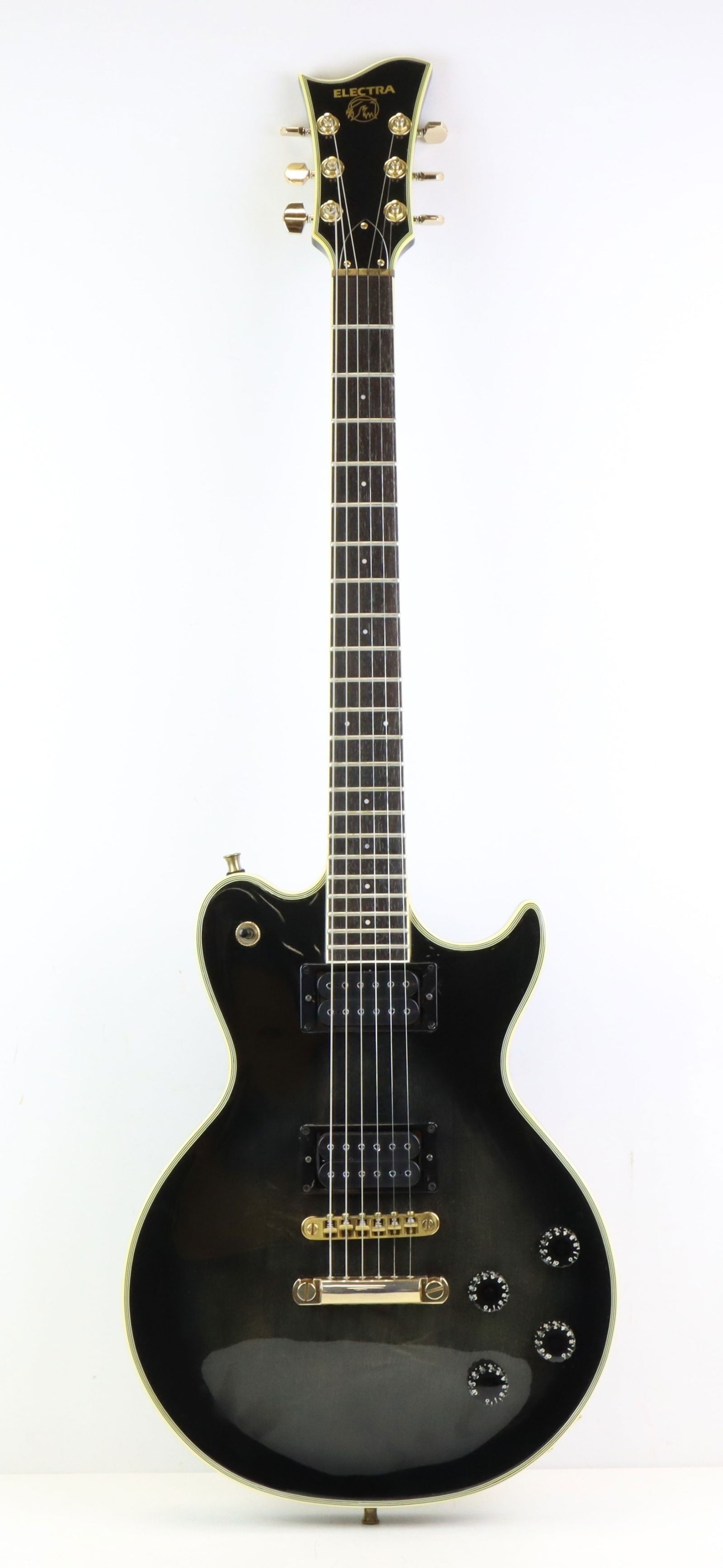Electra Electric Guitar (1 of 13)