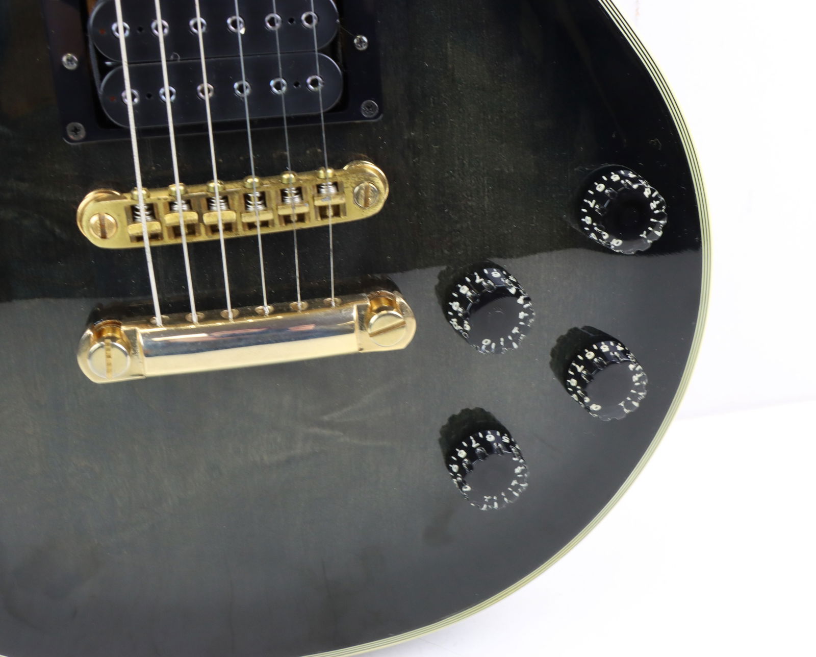 Electra Electric Guitar - 3