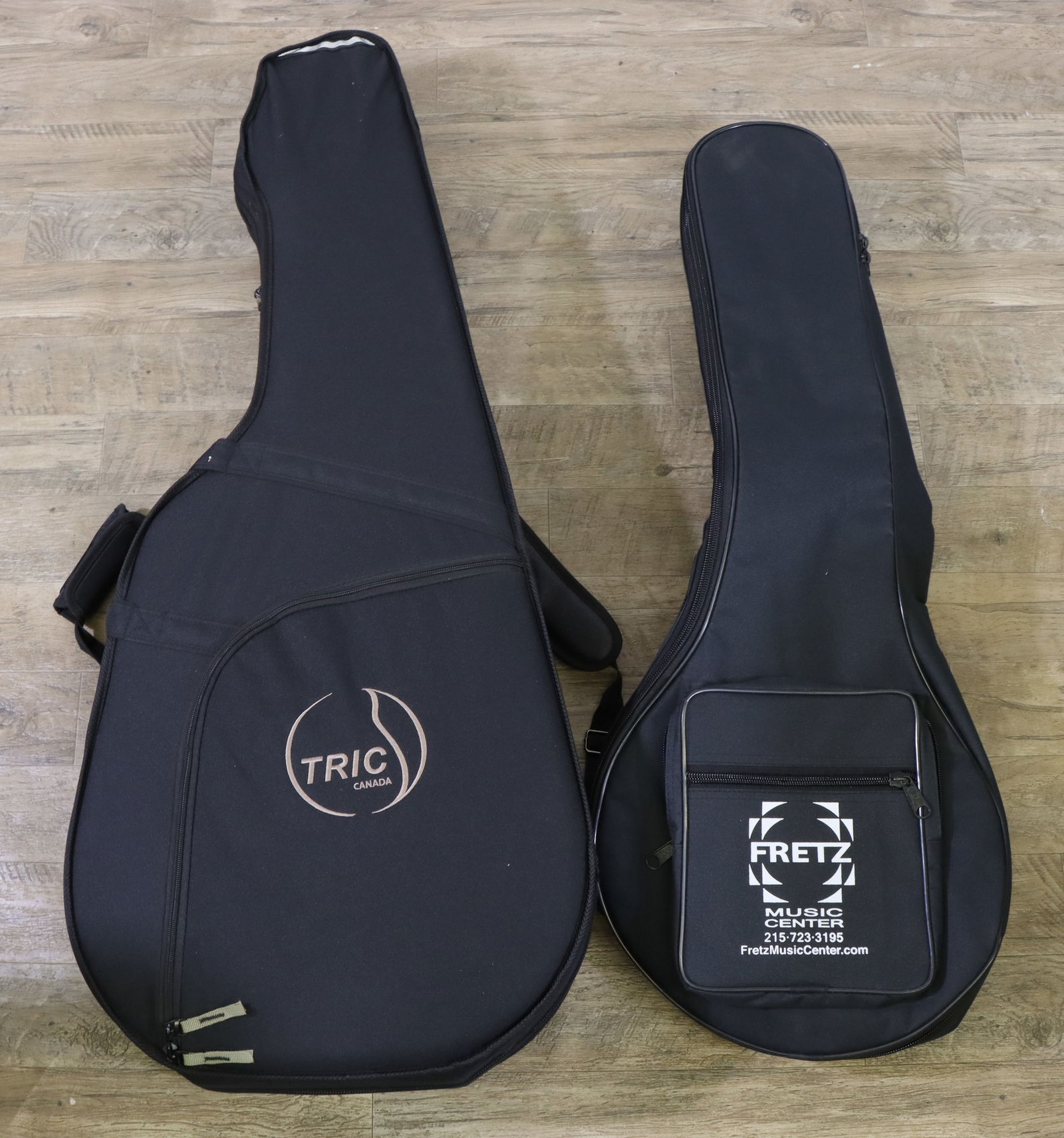 Guitar and Banjo Bags (1 of 7)