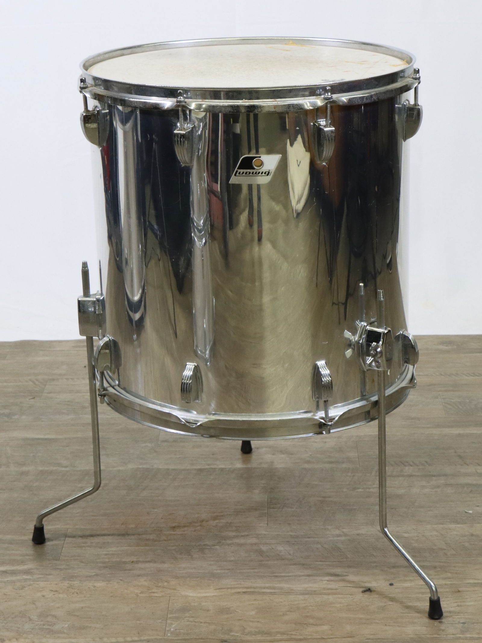 Ludwig Drum Kit (Silver) - 5