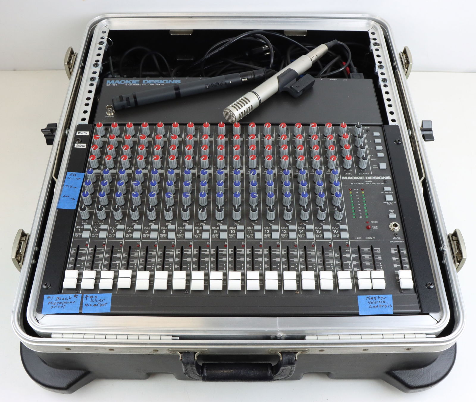 Mackie Analog Mixer (1 of 9)