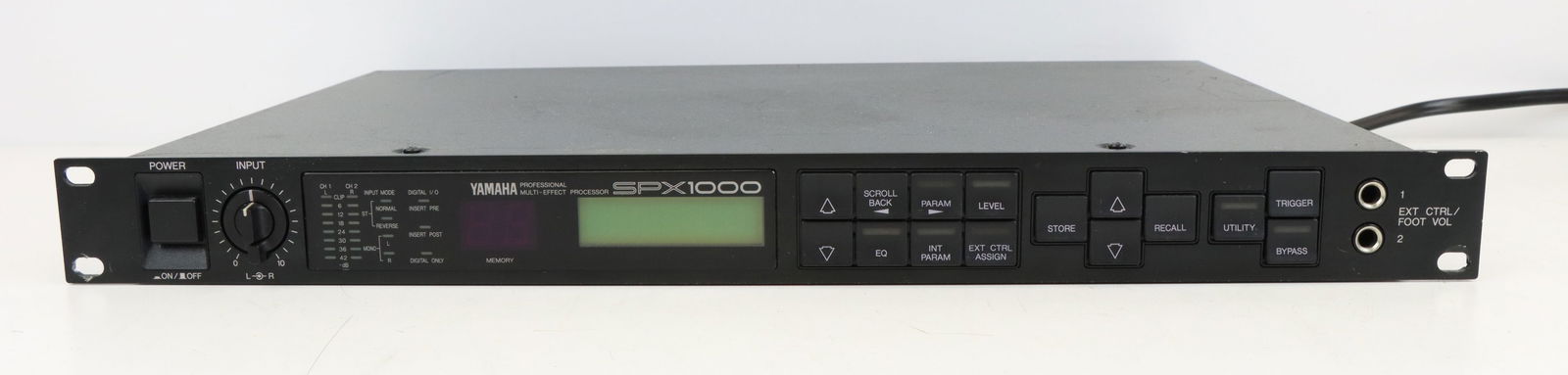 Yamaha Multi-Effects Processor (1 of 9)