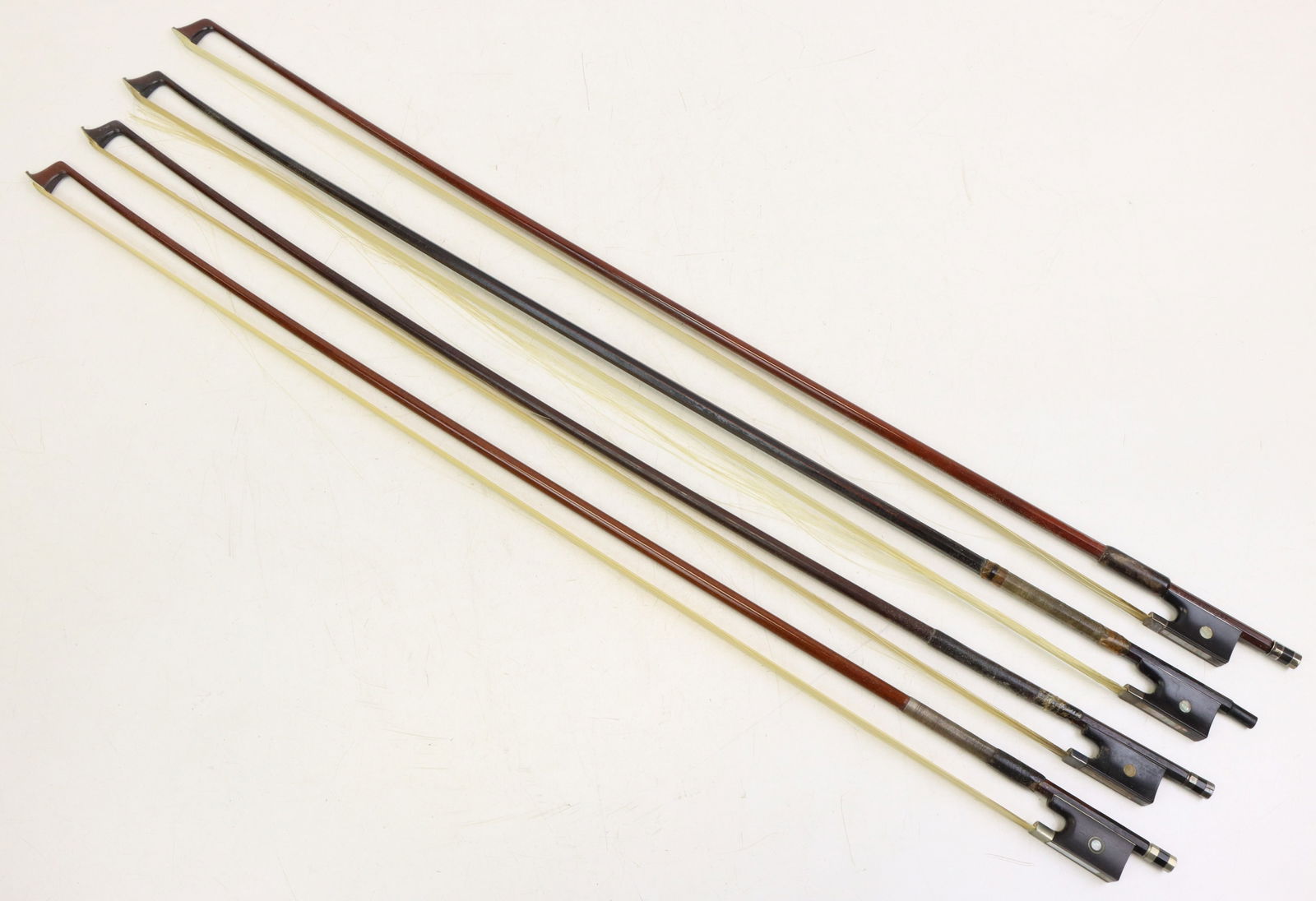 Unlabeled 4/4 Violin with 4 Bows. - 11