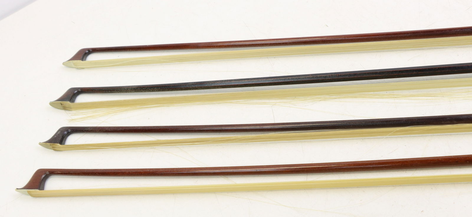 Unlabeled 4/4 Violin with 4 Bows. - 12