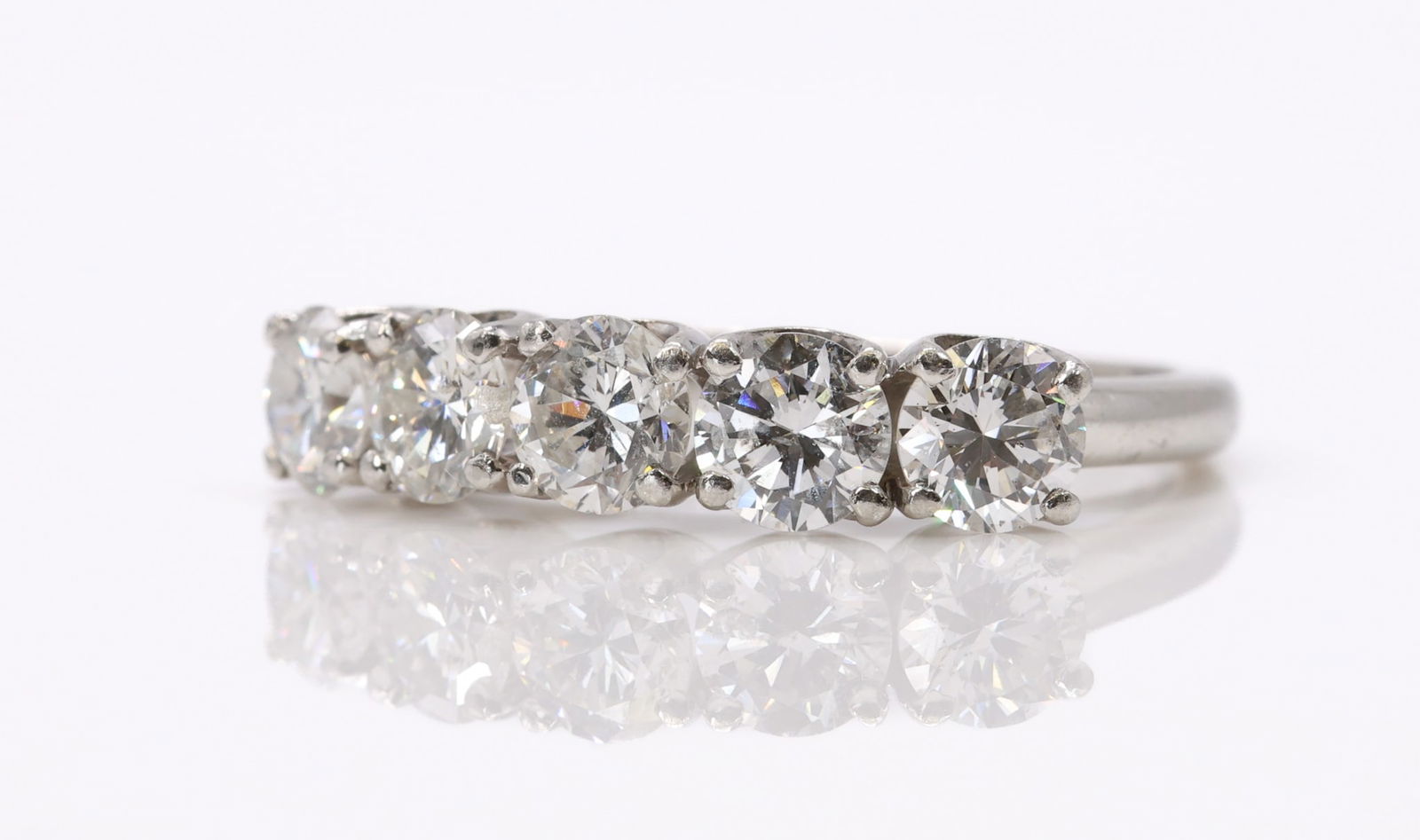 Platinum Diamond Ring - 3