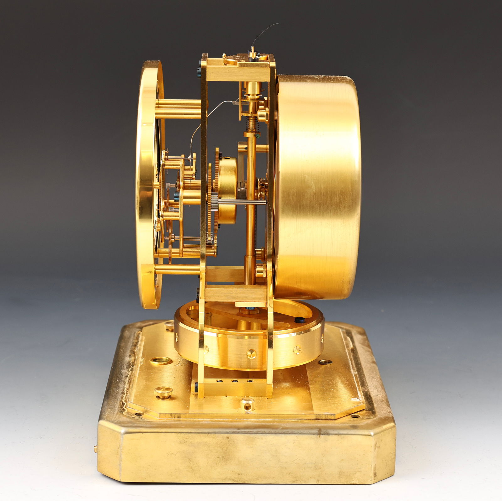 Jaeger-LeCoultre Atmos Clock - 10