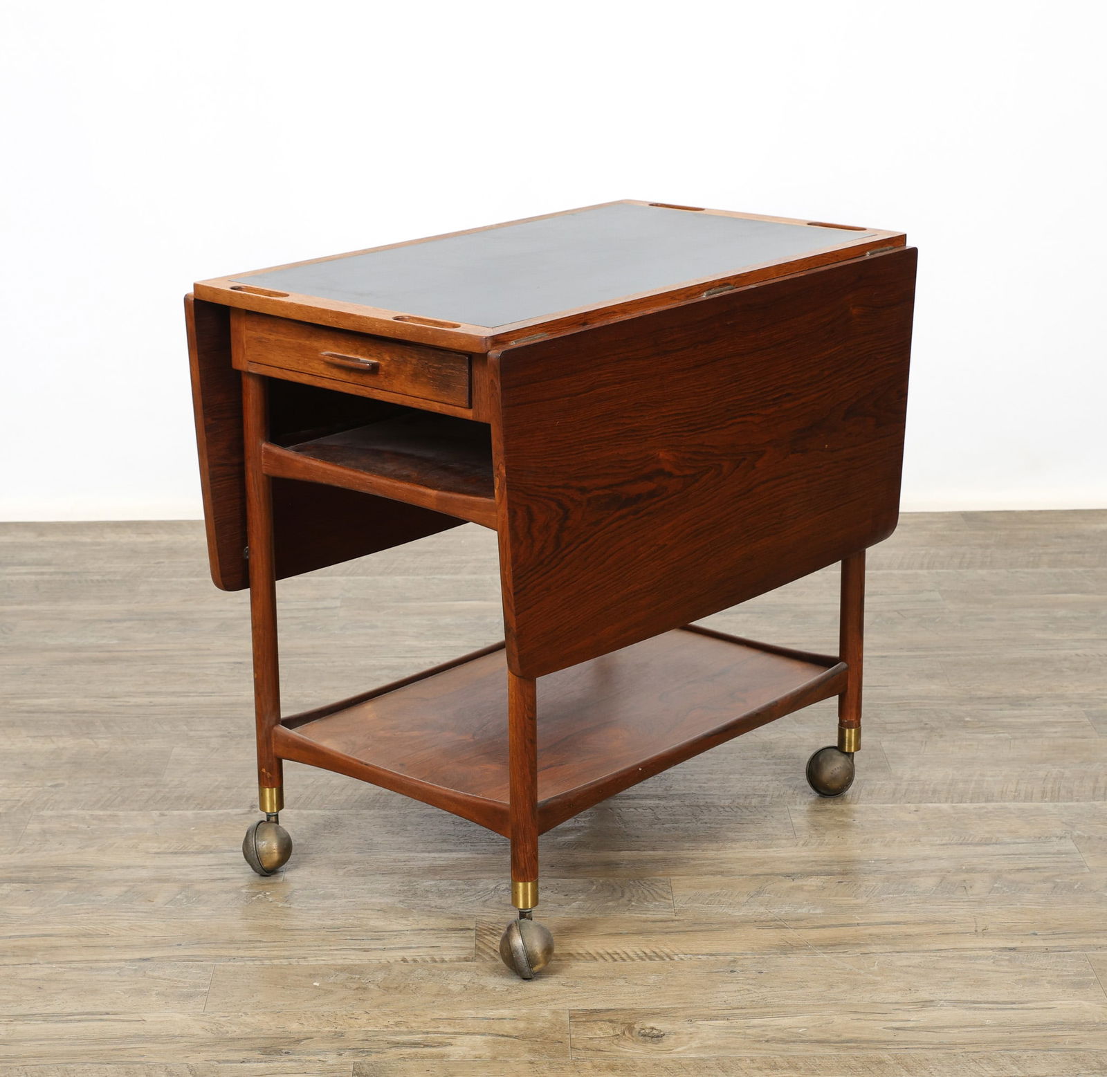 Ludvig Pontoppidan Bar Cart (1 of 14)