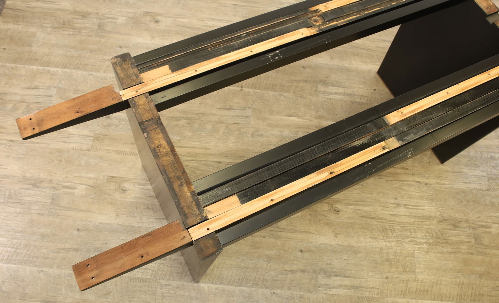 Edward Wormley for Dunbar Dining Table - 12