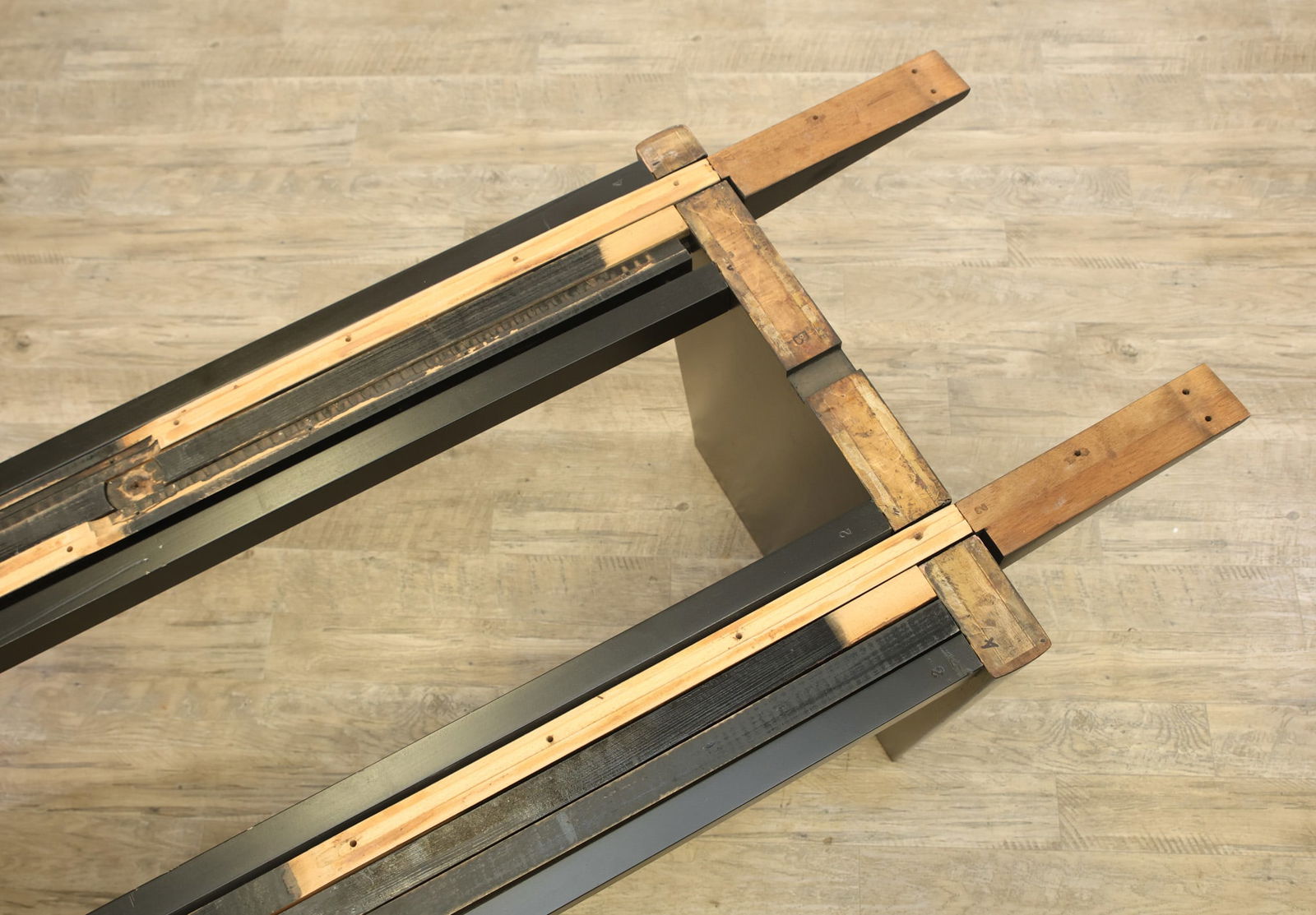 Edward Wormley for Dunbar Dining Table - 13