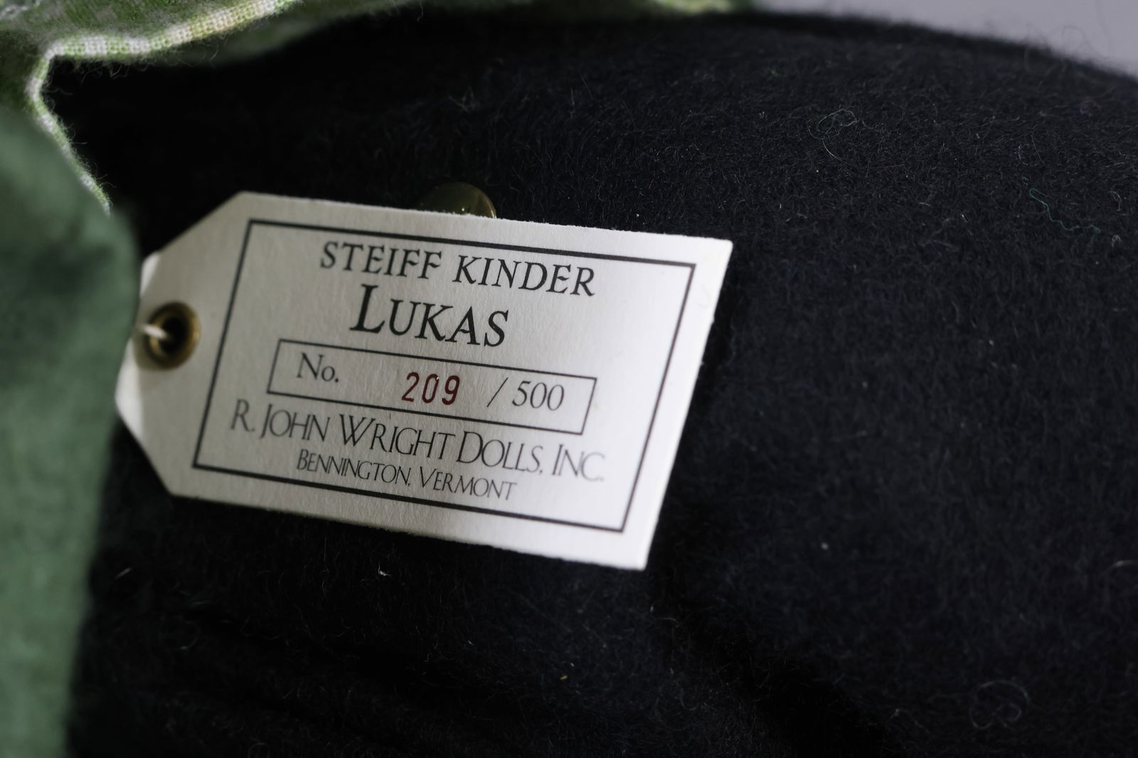 R. JOHN WRIGHT/STEIFF. - 5