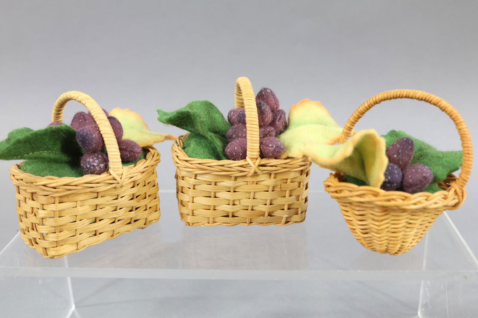 R. JOHN WRIGHT. - 10