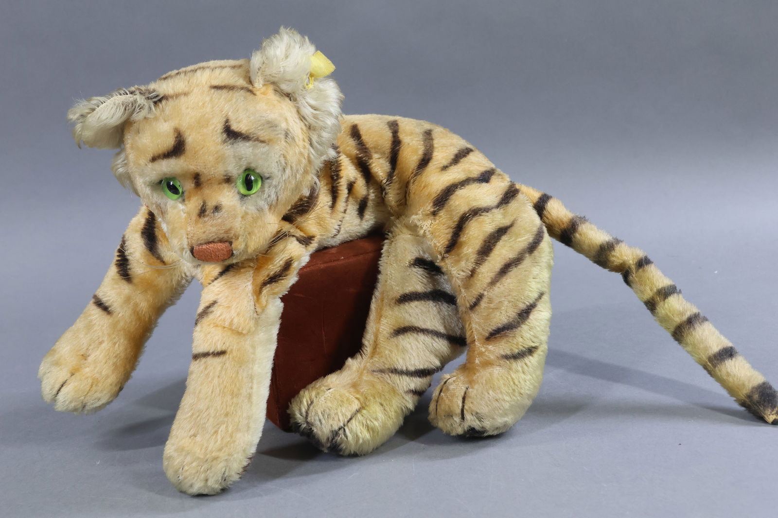 STEIFF/VINTAGE STEIFF. - 10