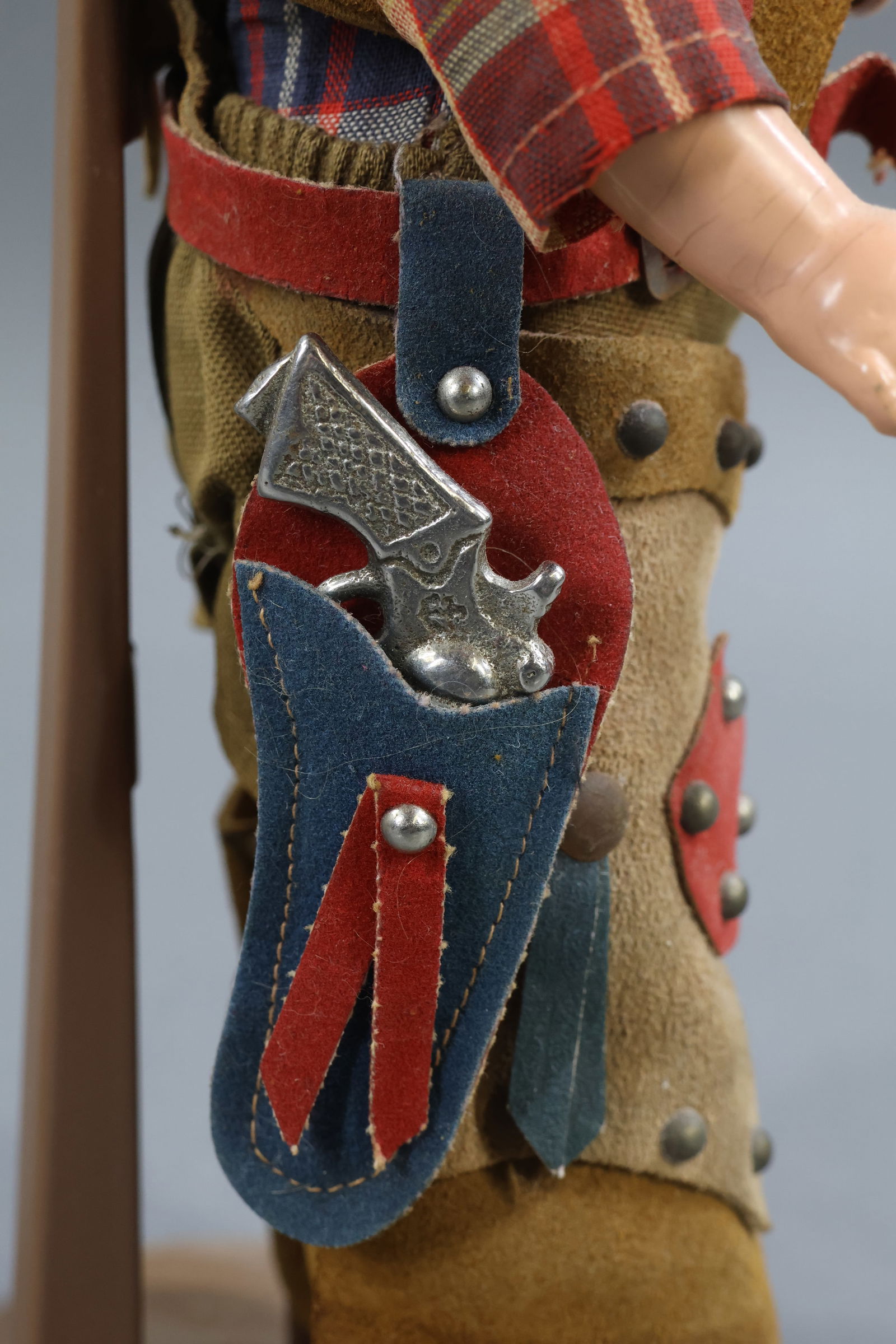 COMPOSITION DOLLS. - 8