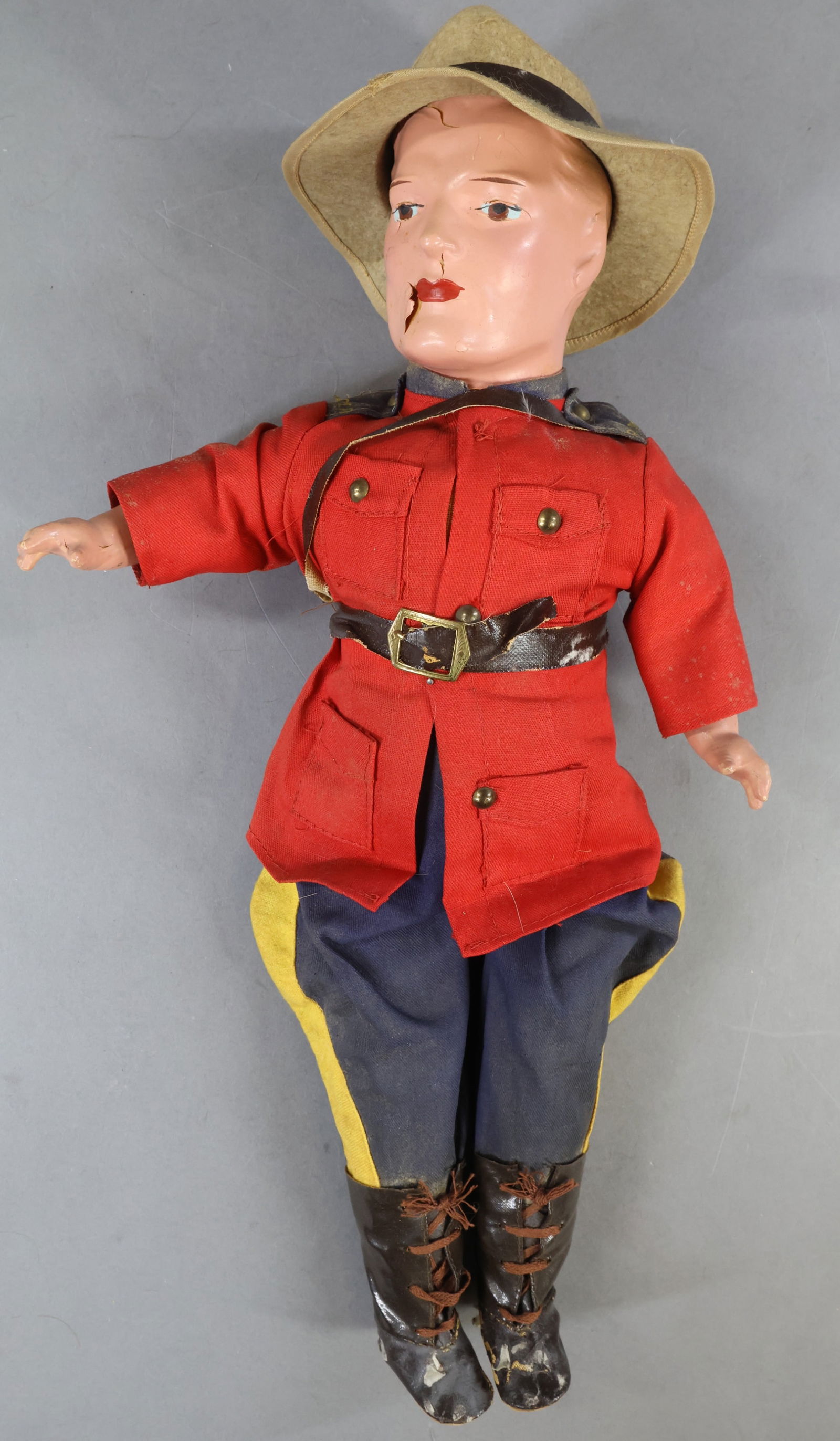 COMPOSITION DOLLS. - 7