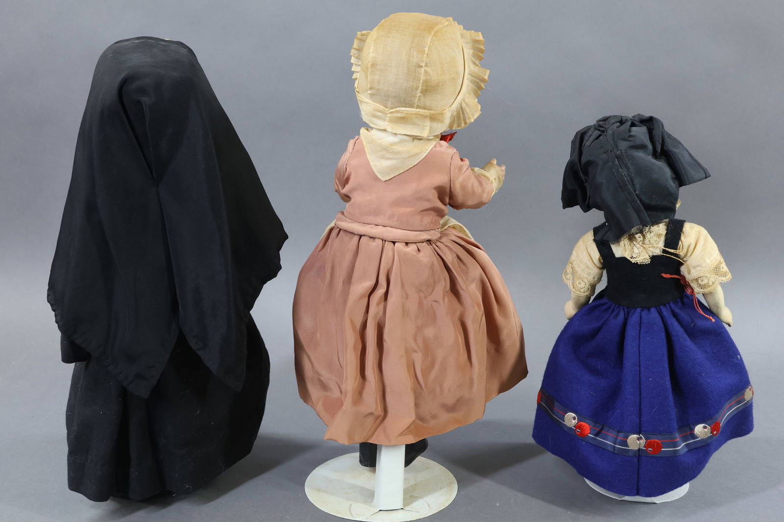 COMPOSITION/OTHER DOLLS. - 13