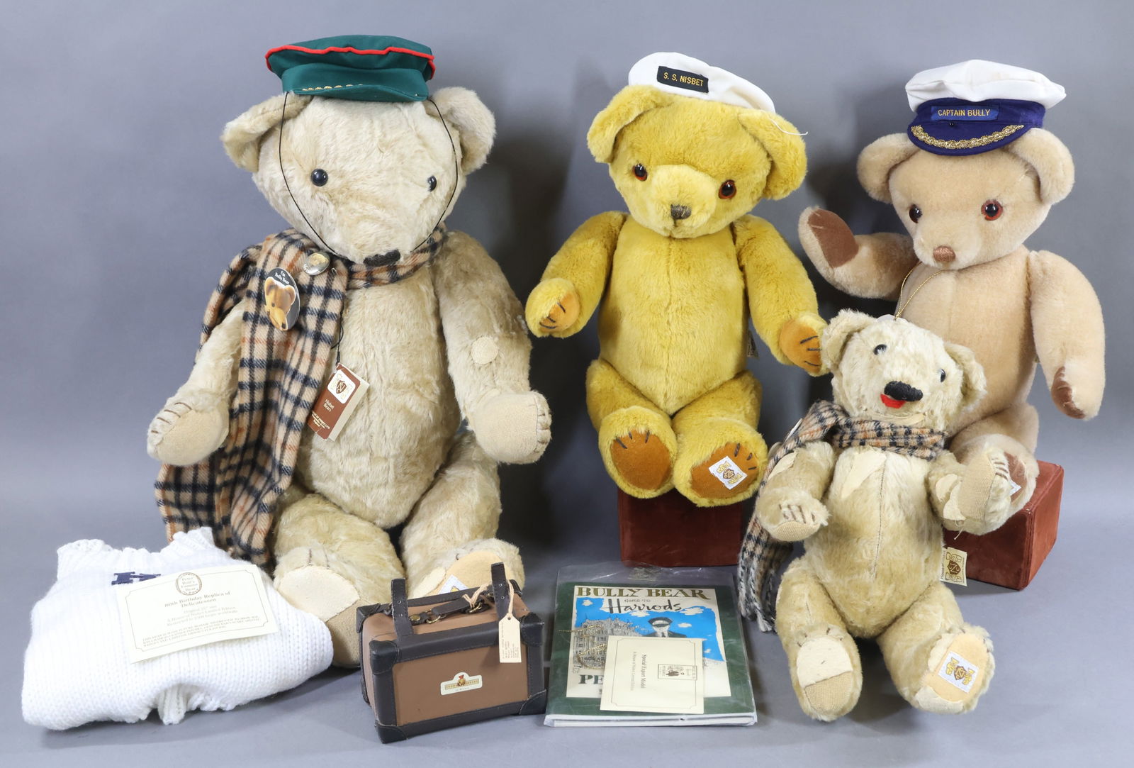 ENGLISH NISBET MOHAIR/OTHER BEARS. (1 of 12)
