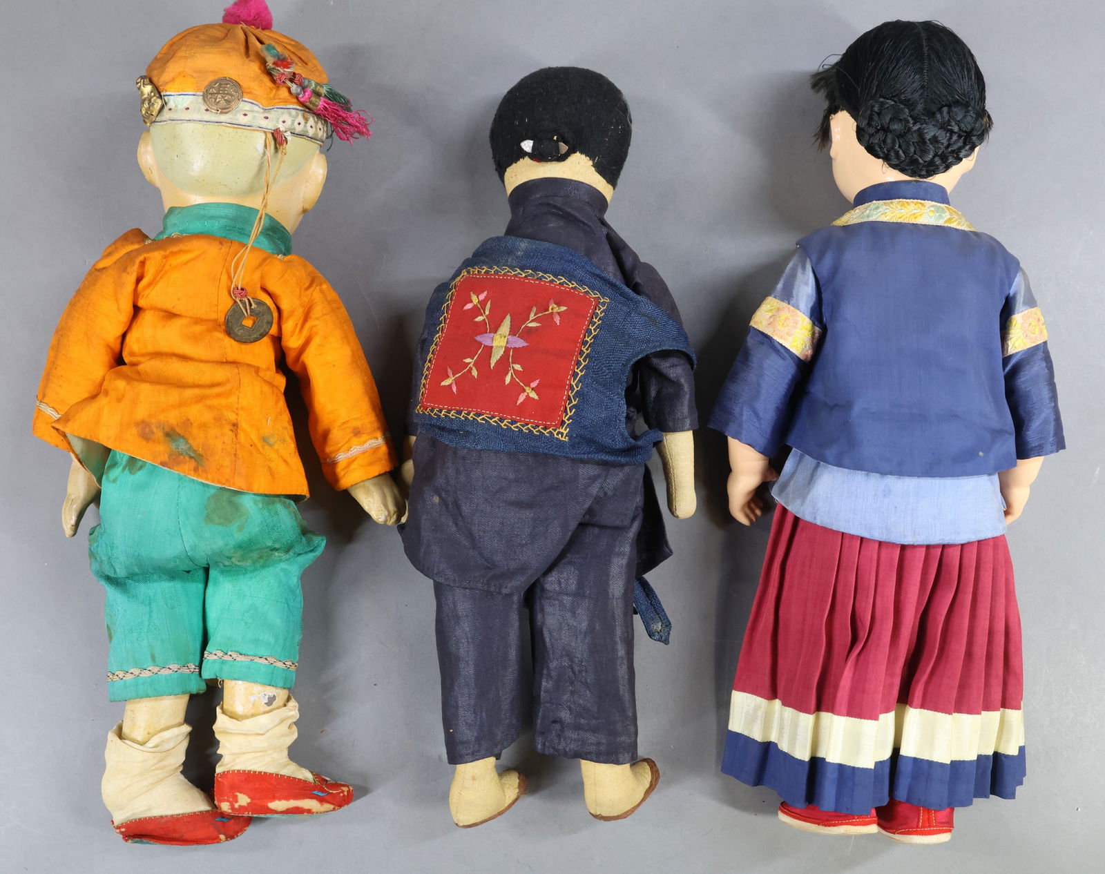 DOLLS REPRESENTING FOREIGN COUNTRIES. - 13