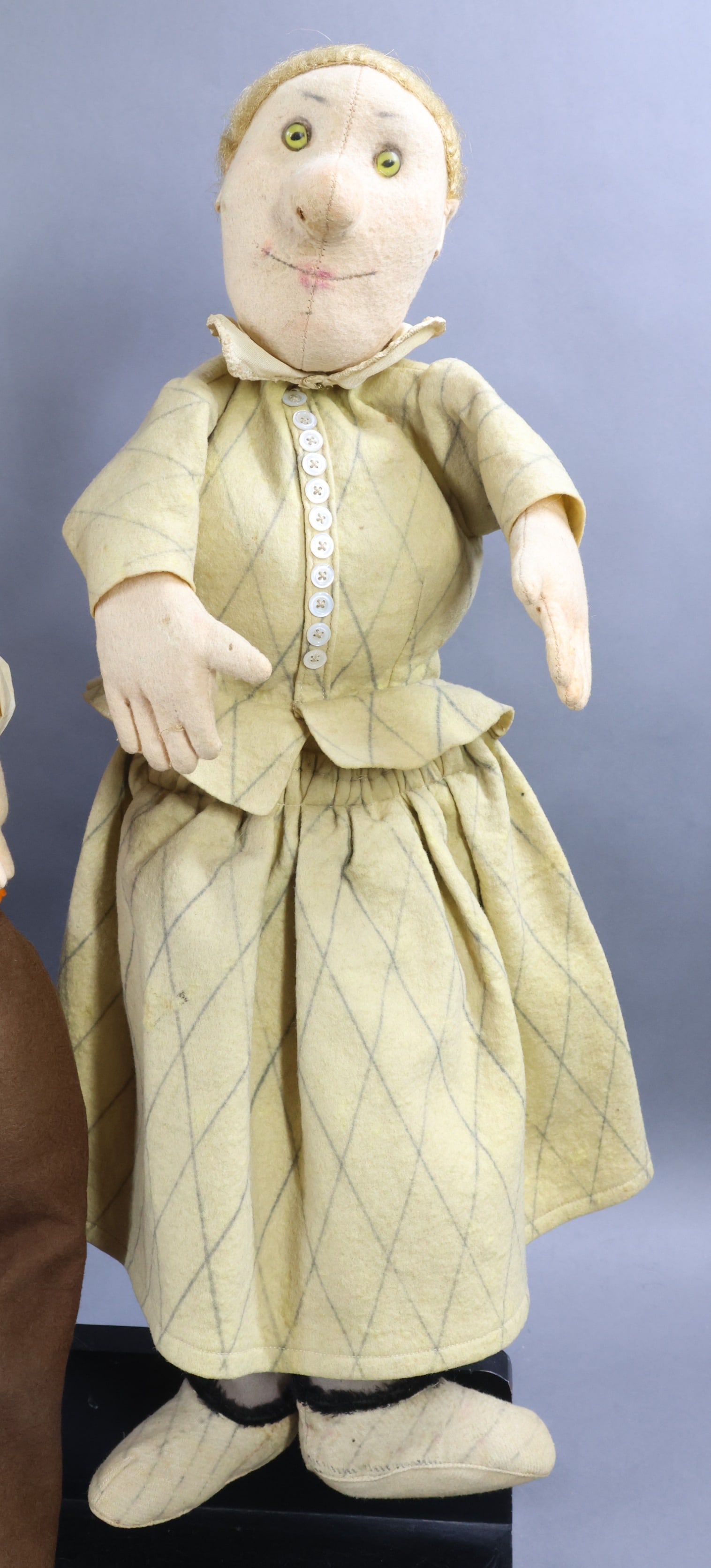 CLOTH DOLLS/PUPPETS - 12