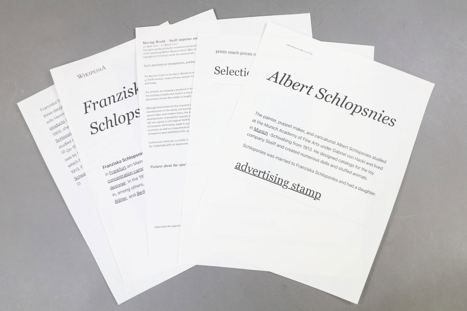 CLOTH DOLLS/PUPPETS - 20