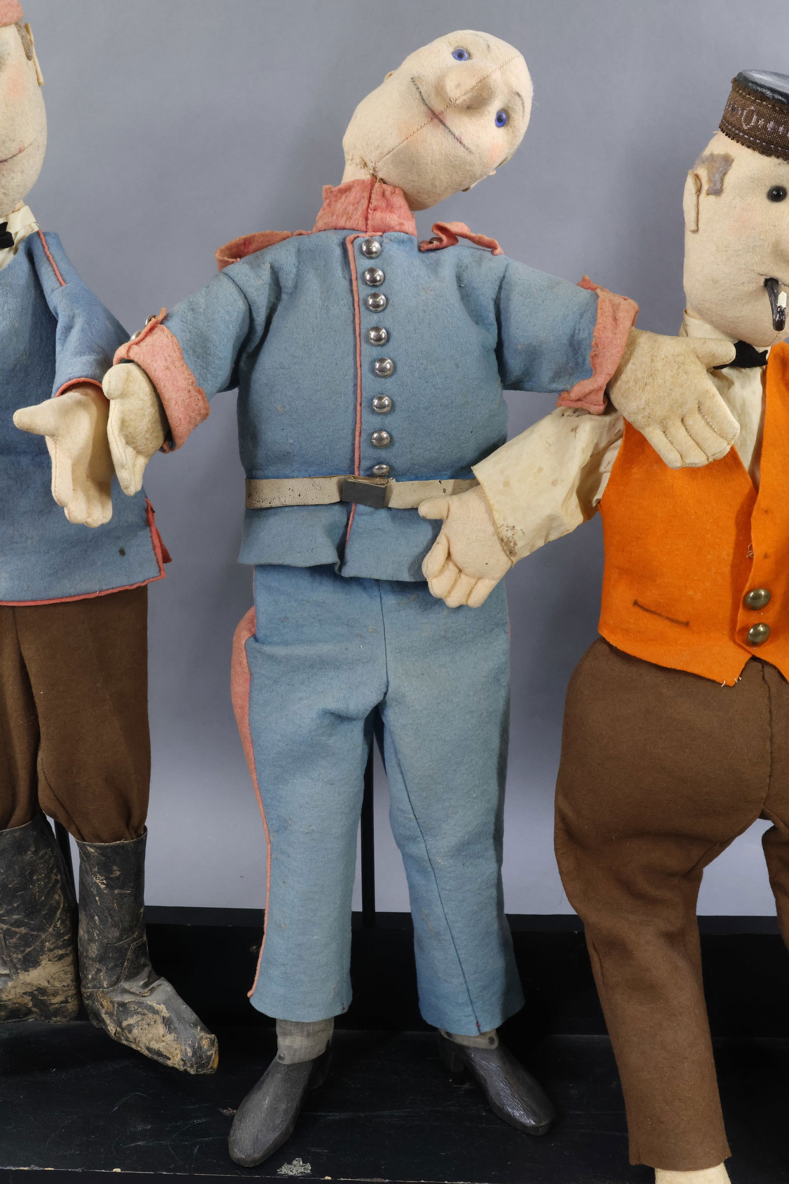 CLOTH DOLLS/PUPPETS - 5