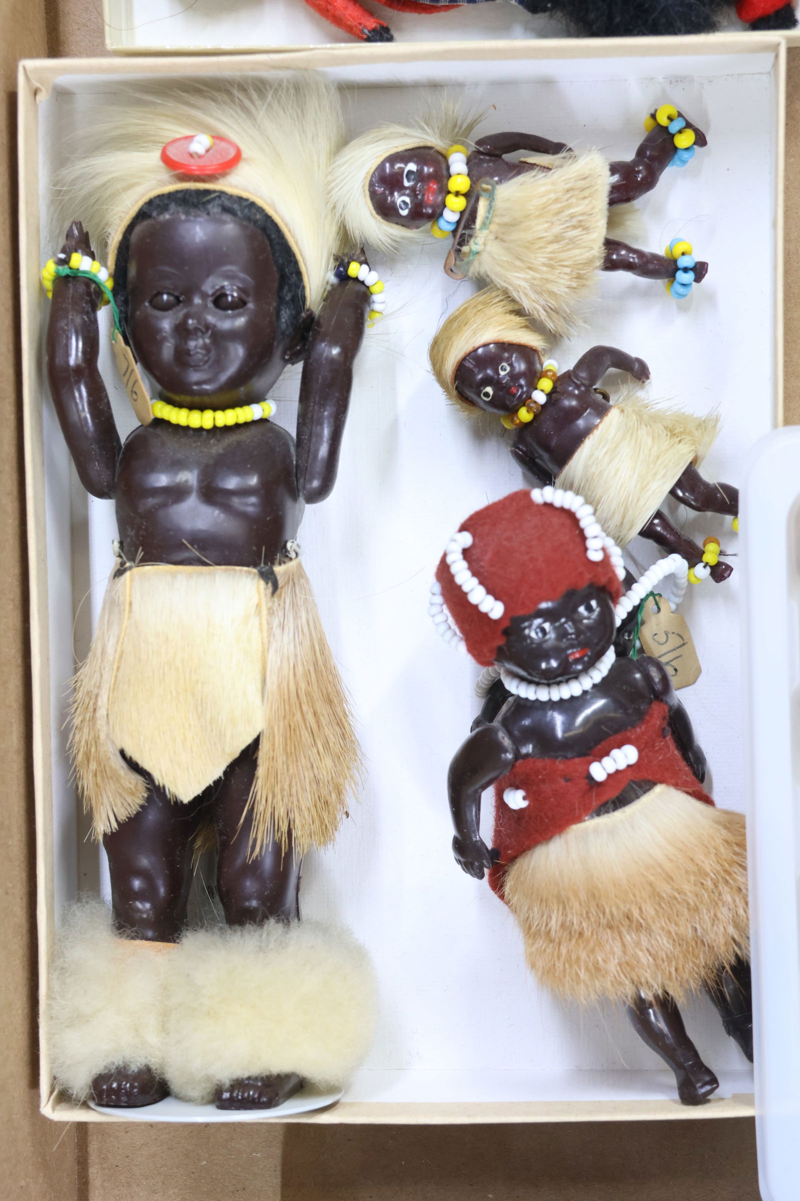 BLACK DOLLS/FIGURINES. - 2