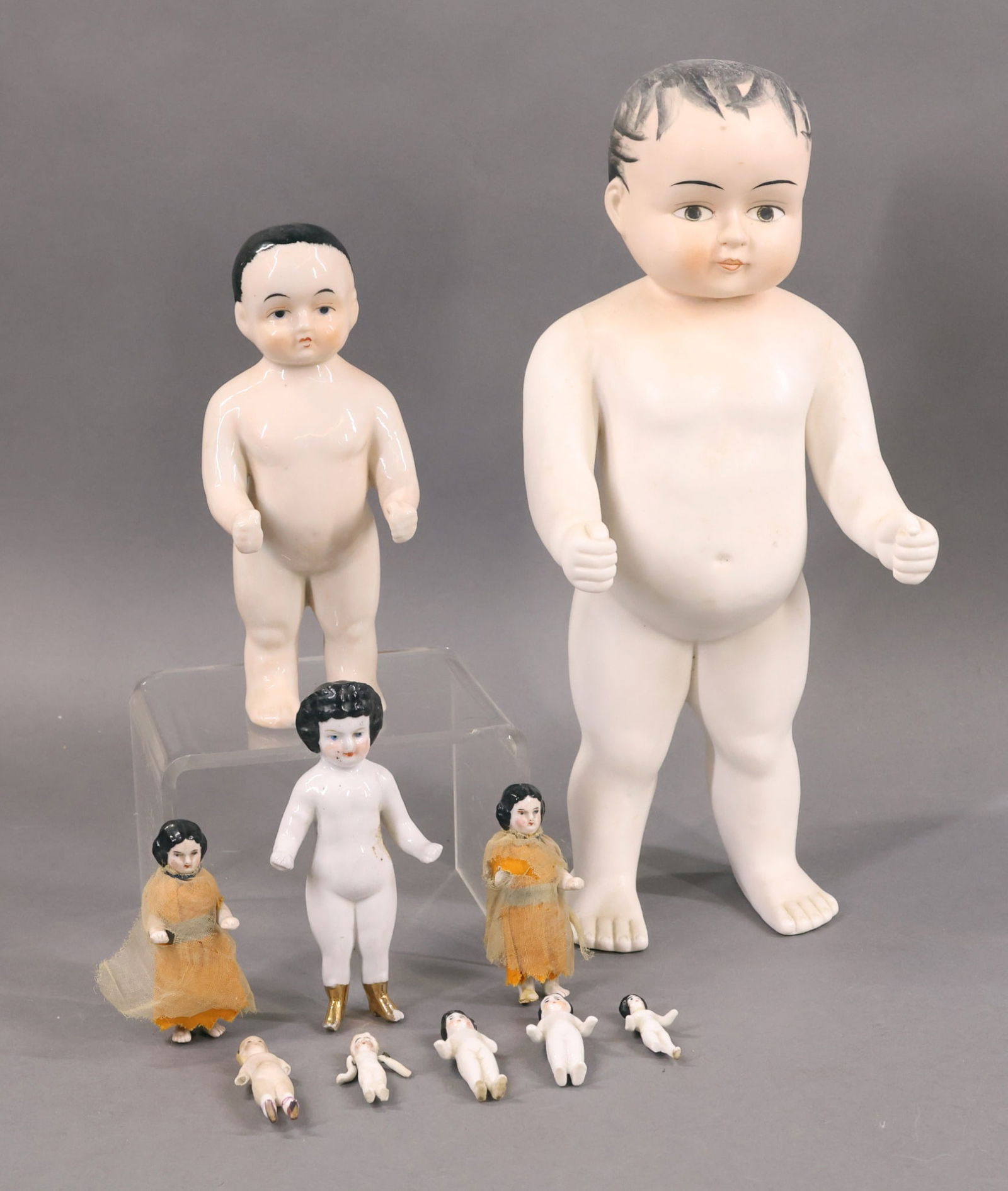 CHINA DOLLS. (1 of 10)