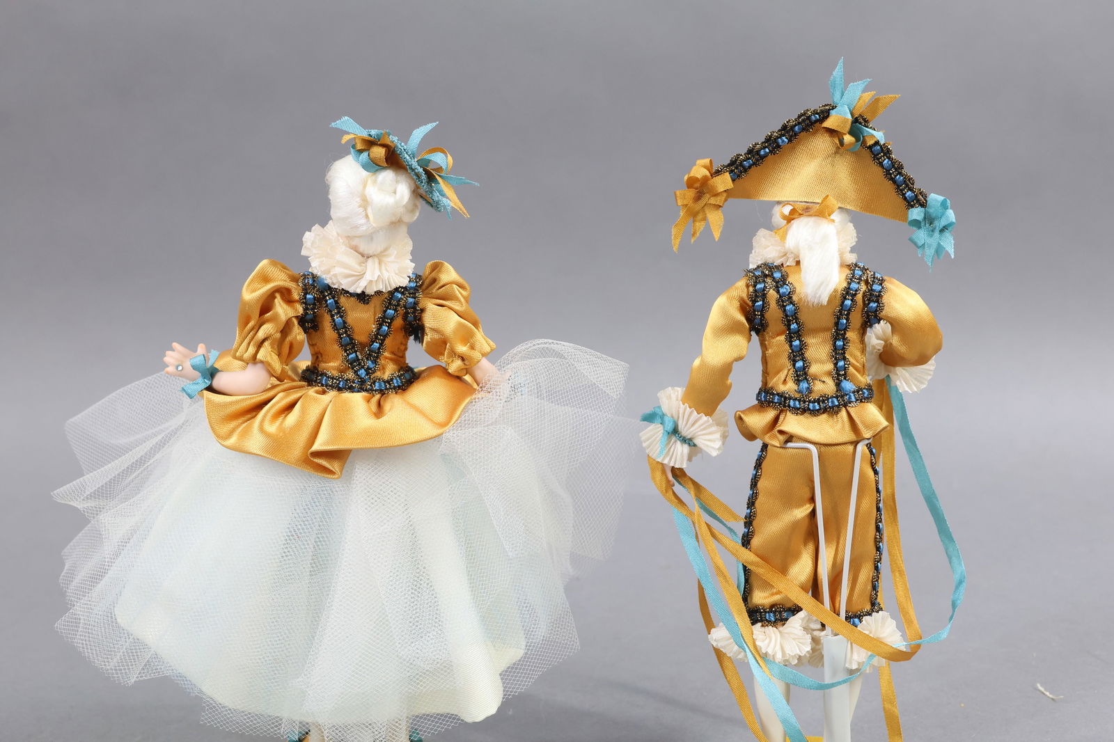 MINIATURES - DOLLS. - 14