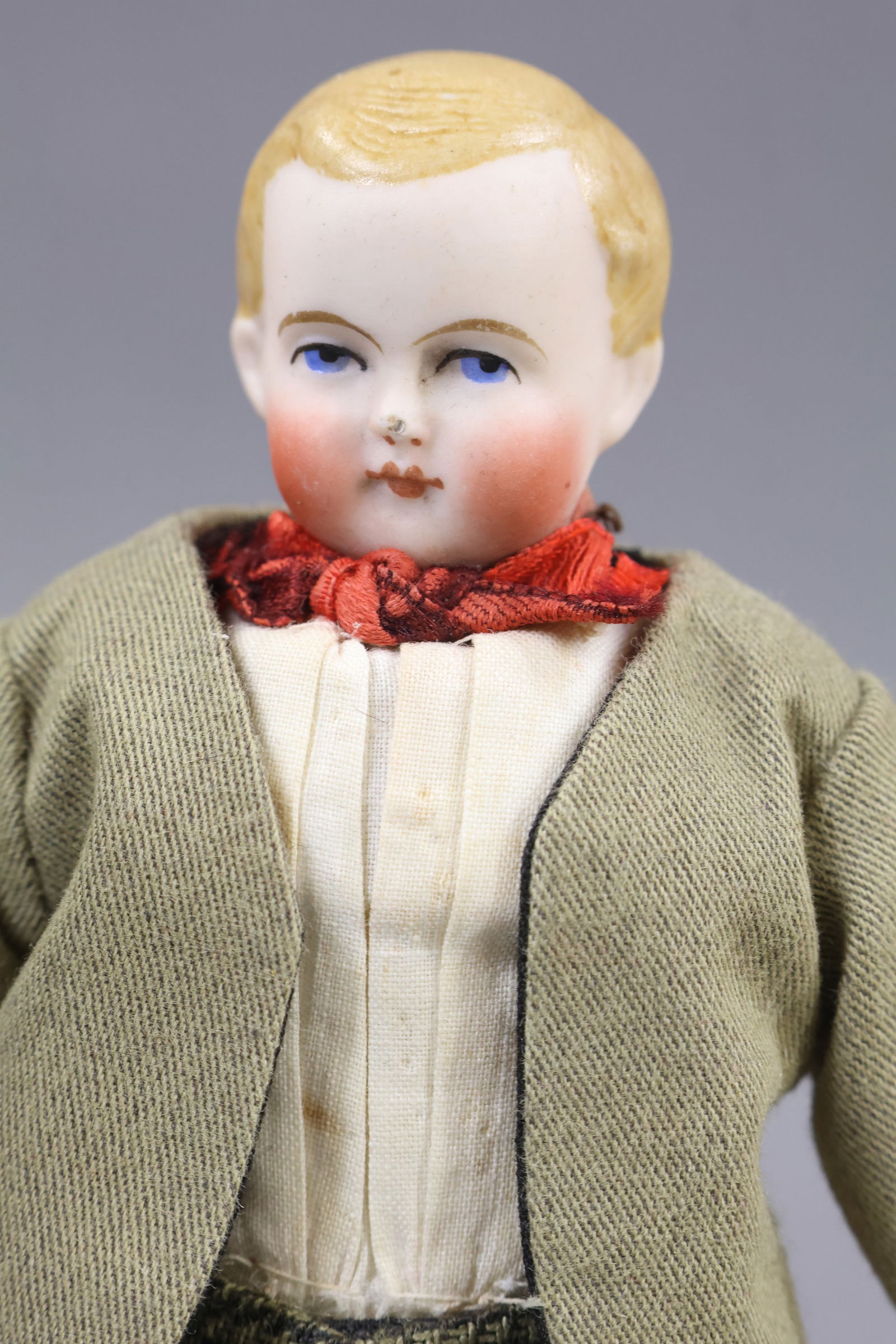 MINIATURES - DOLLS. - 5