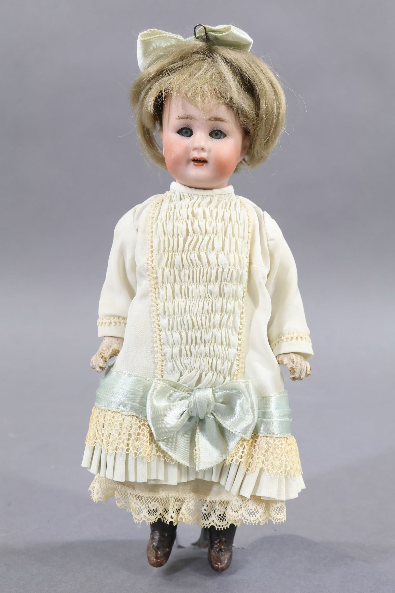 BISQUE DOLLS, 12" UNDER. - 13