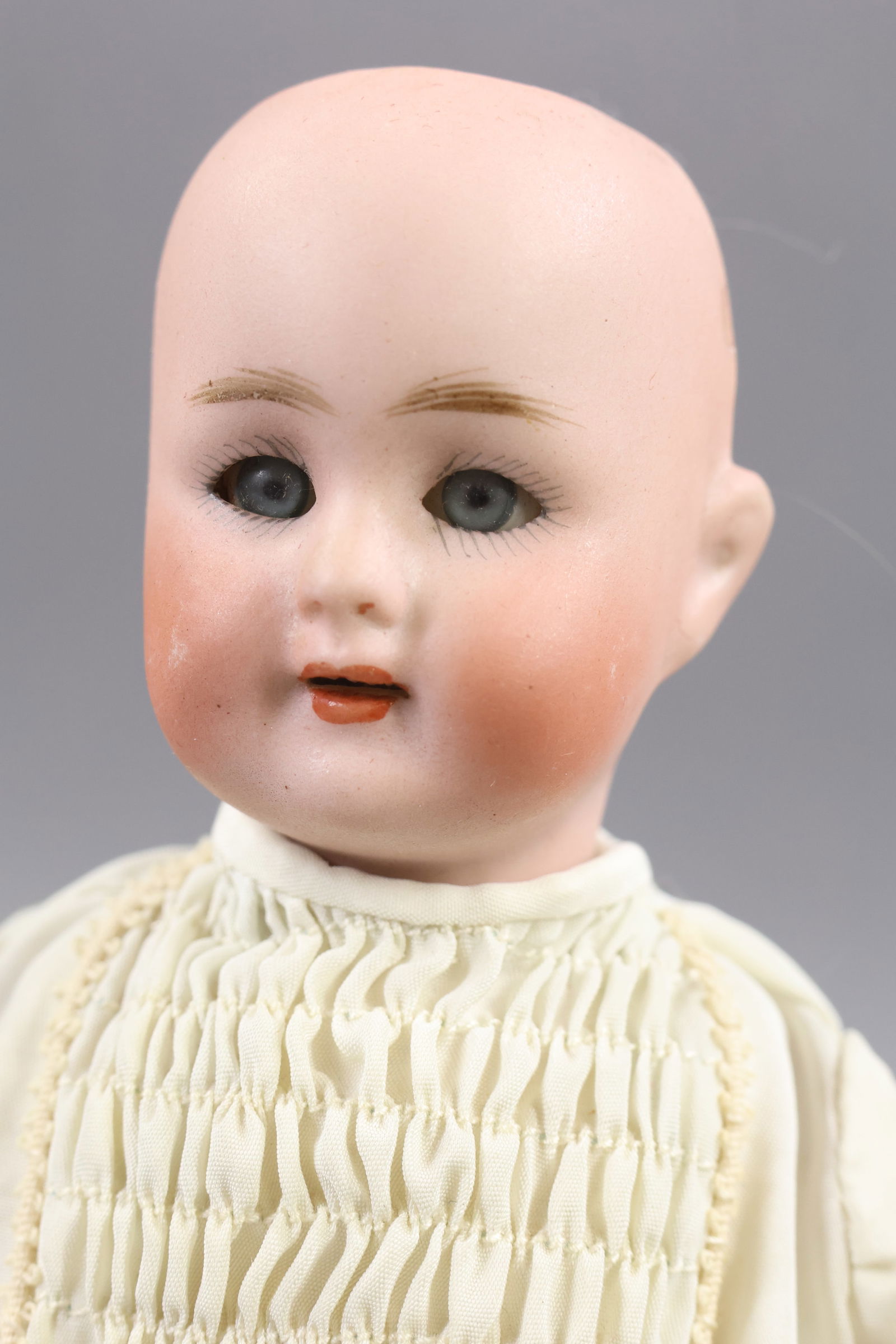 BISQUE DOLLS, 12" UNDER. - 18