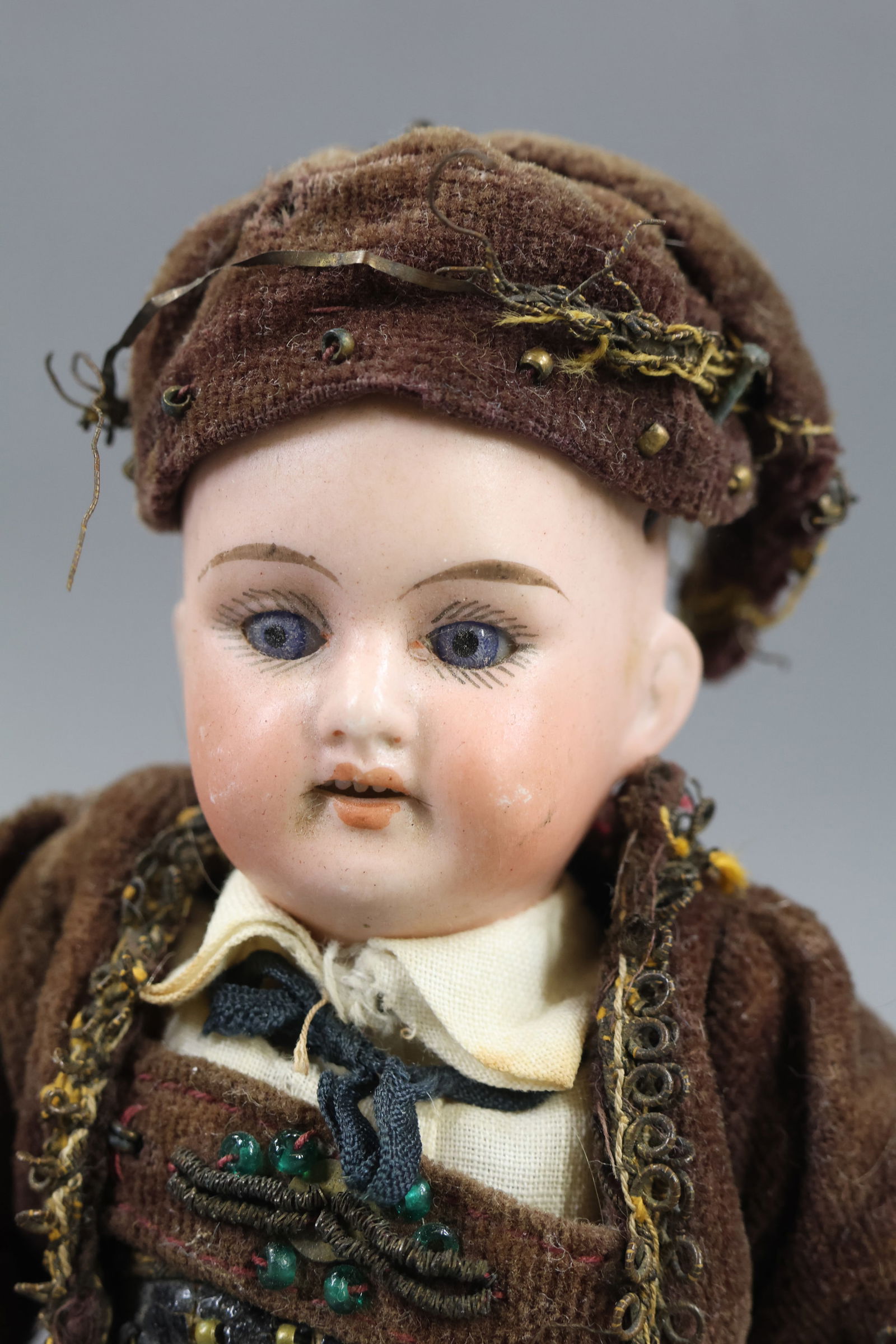 BISQUE DOLLS, 12" UNDER. - 9