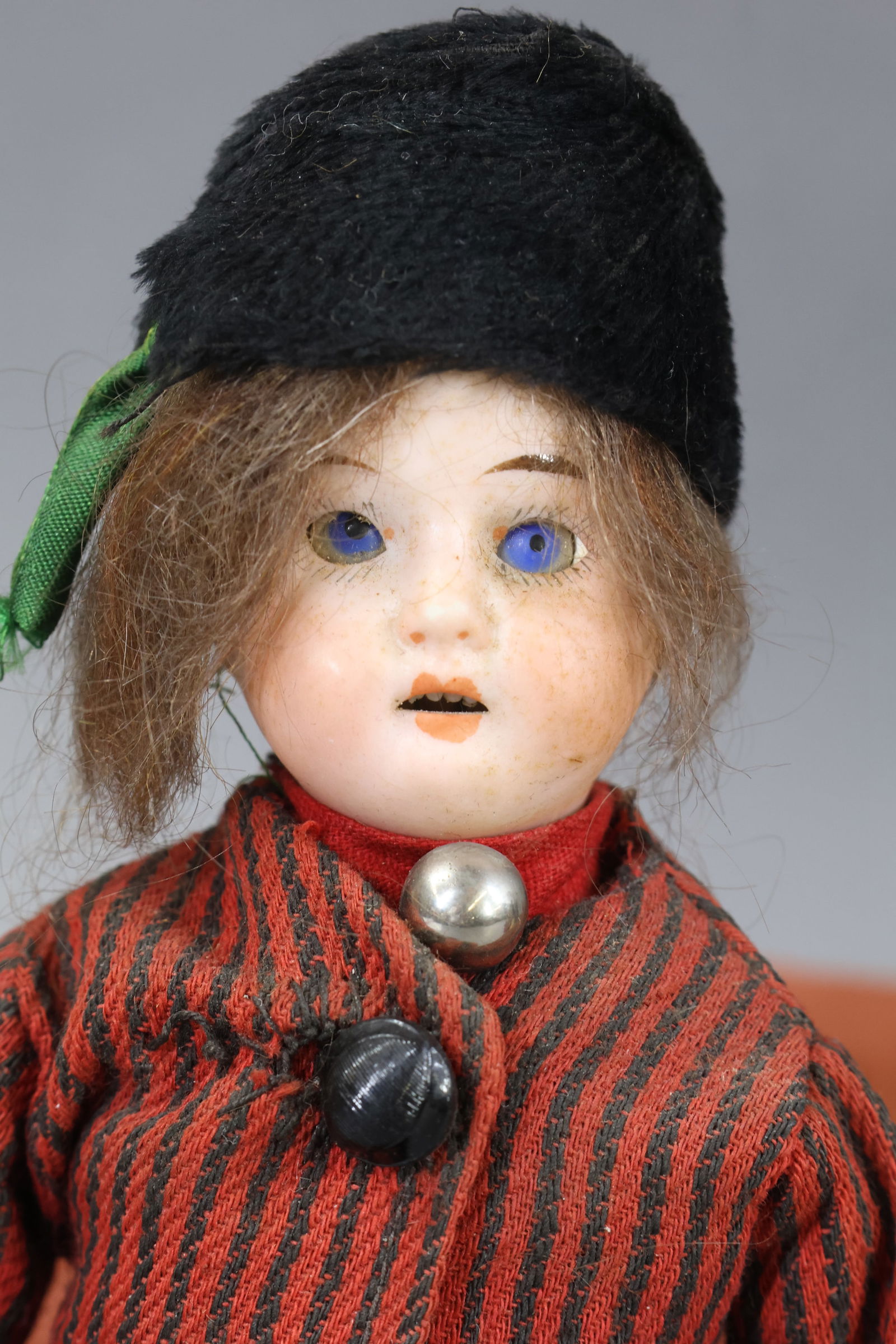 BISQUE DOLLS, 12" UNDER. - 3